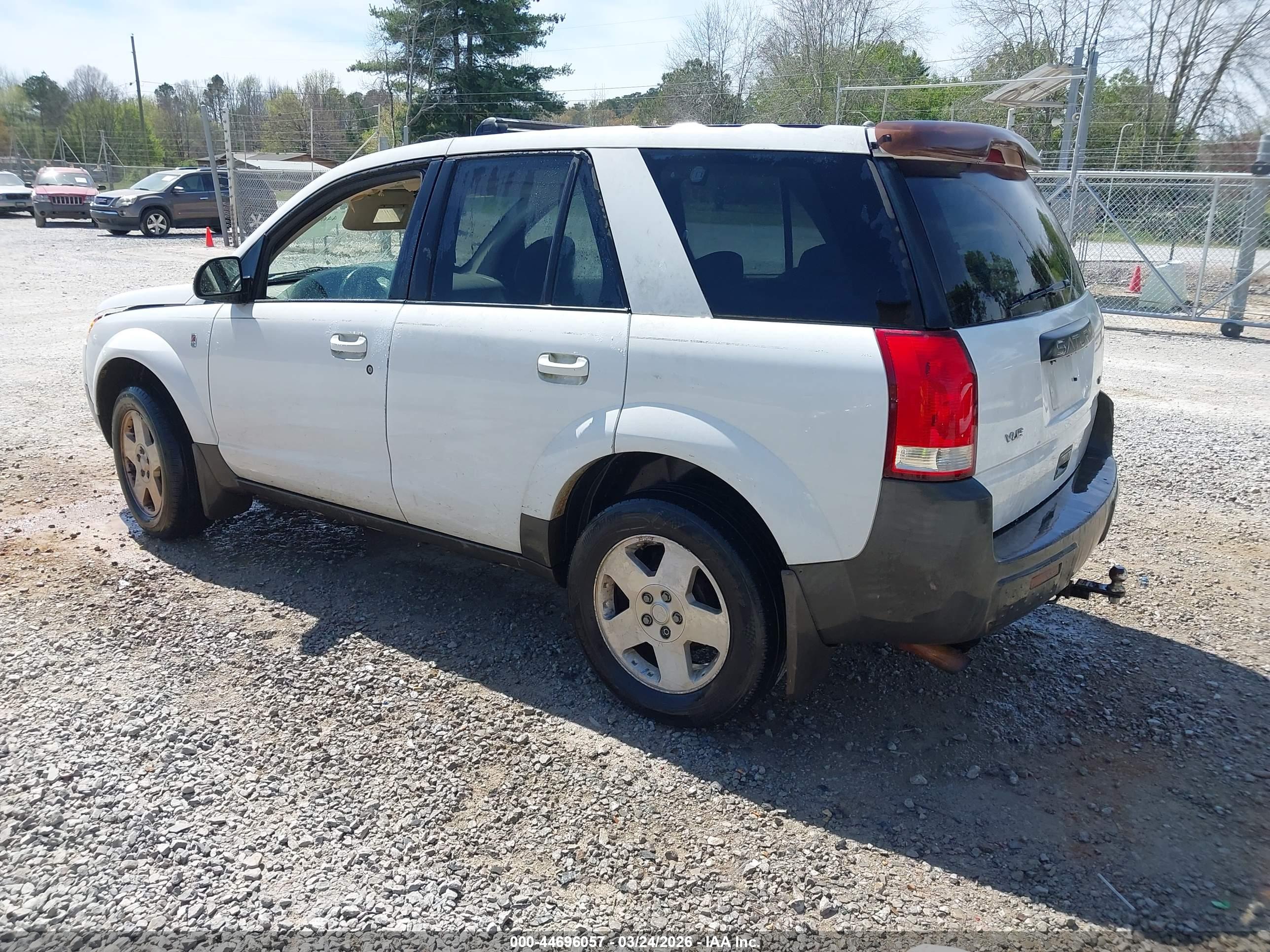 SATURN VUE image 3