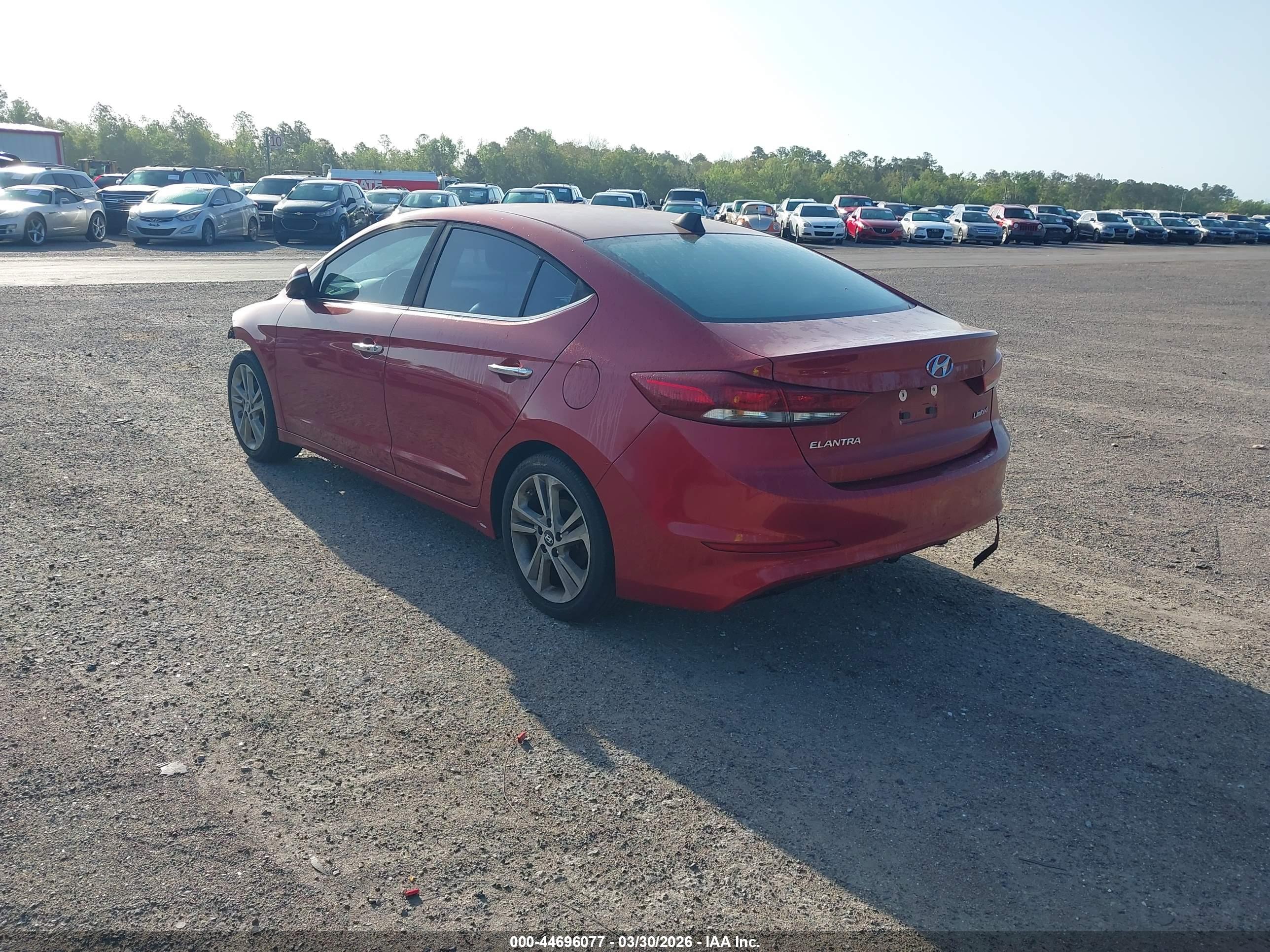 HYUNDAI ELANTRA image 3