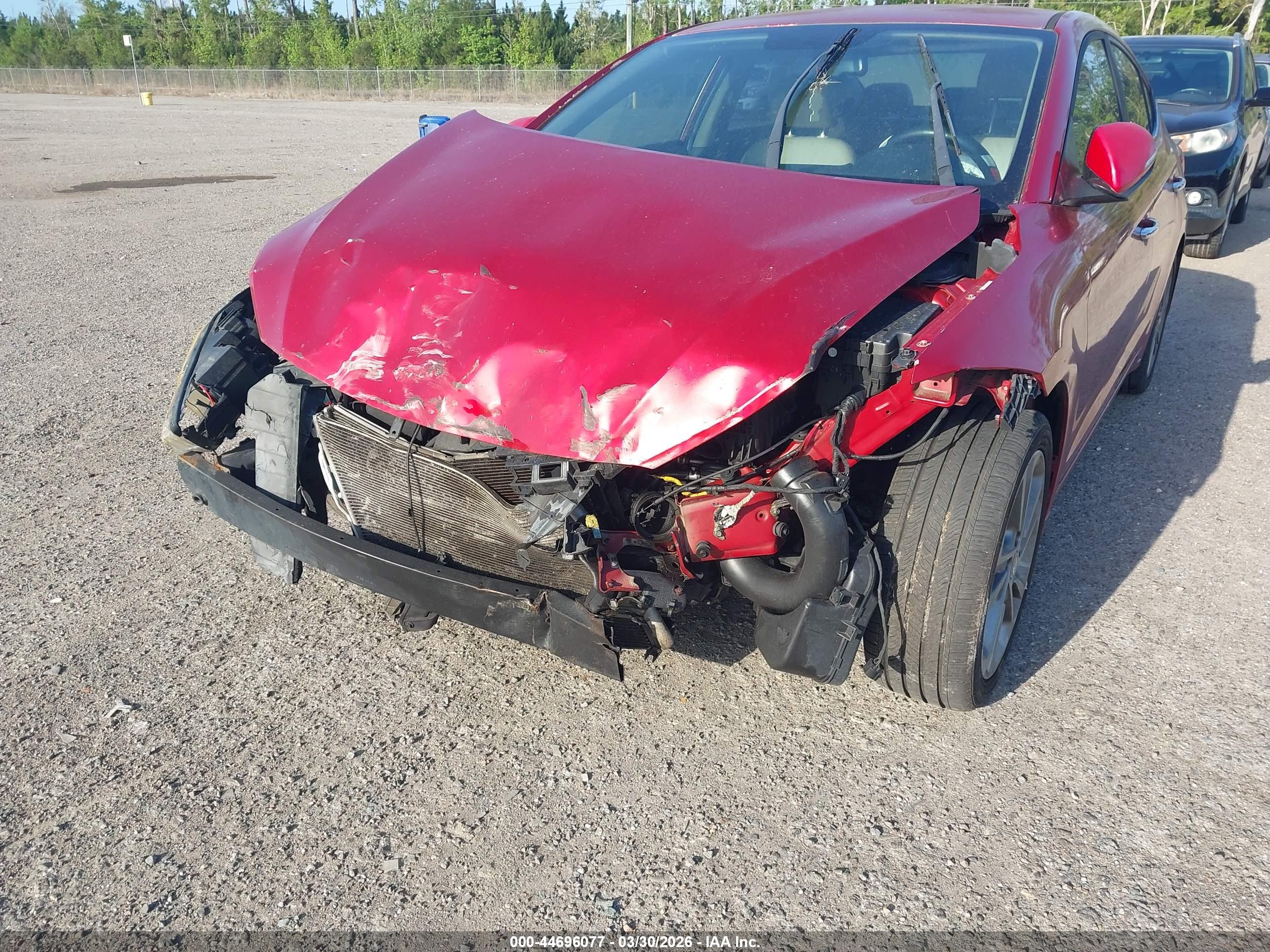 HYUNDAI ELANTRA image 6