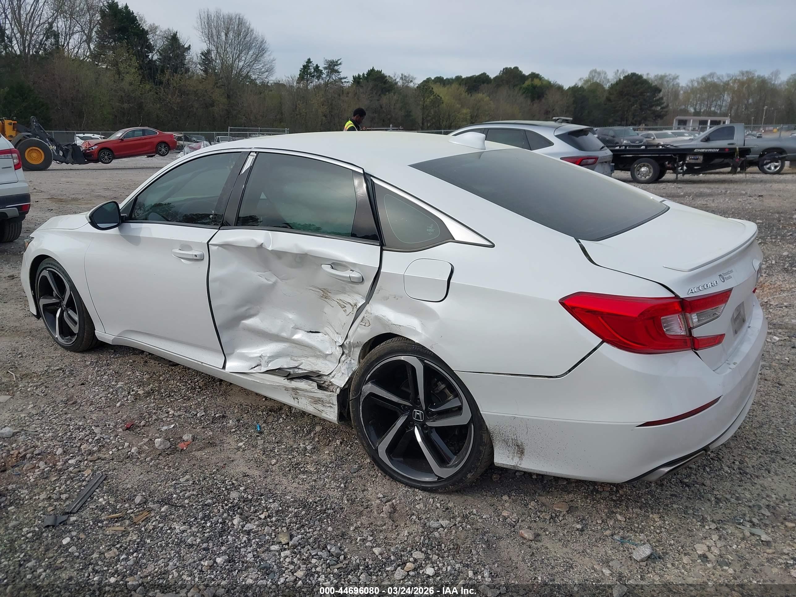 HONDA ACCORD image 3