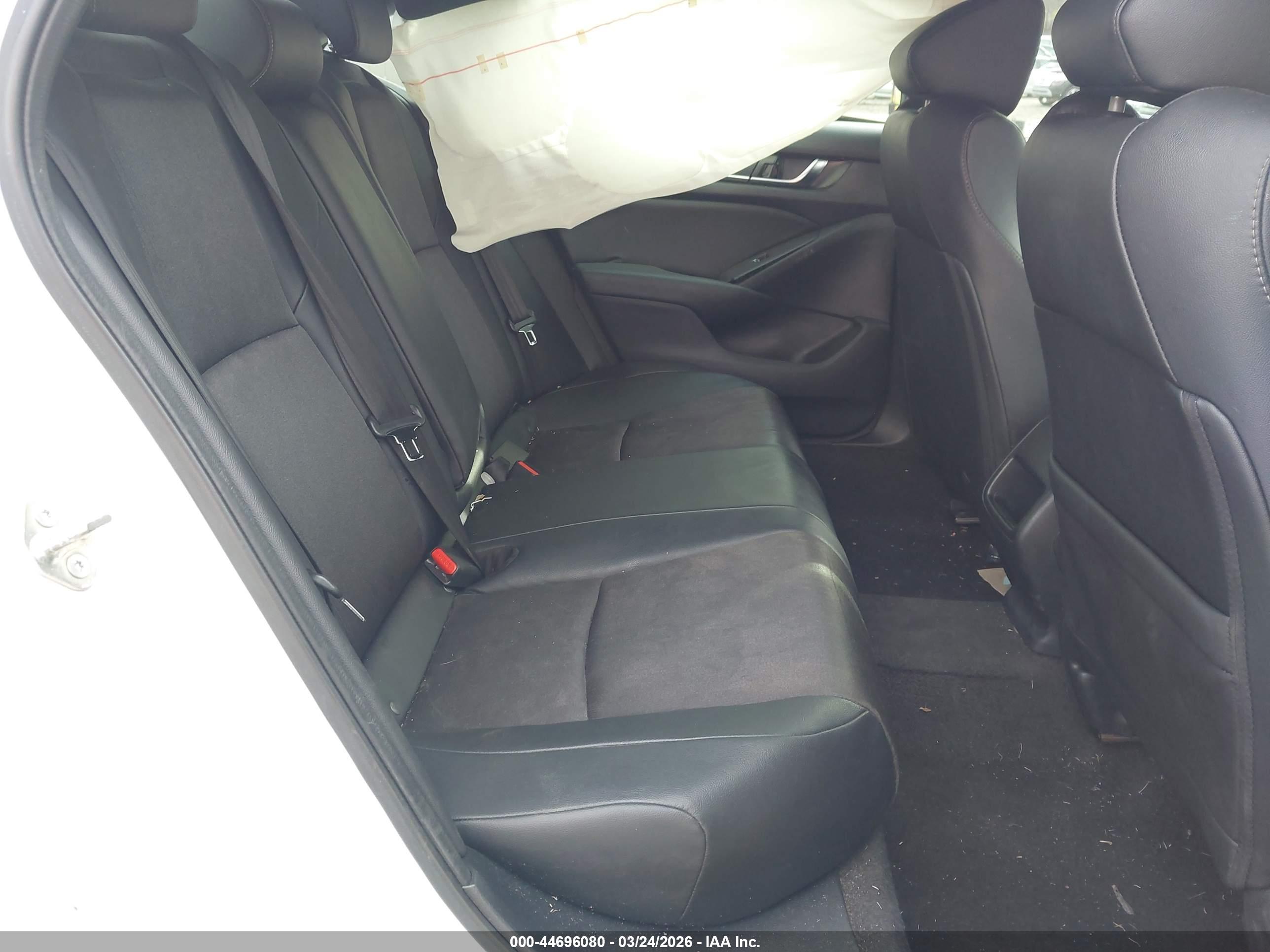HONDA ACCORD image 8