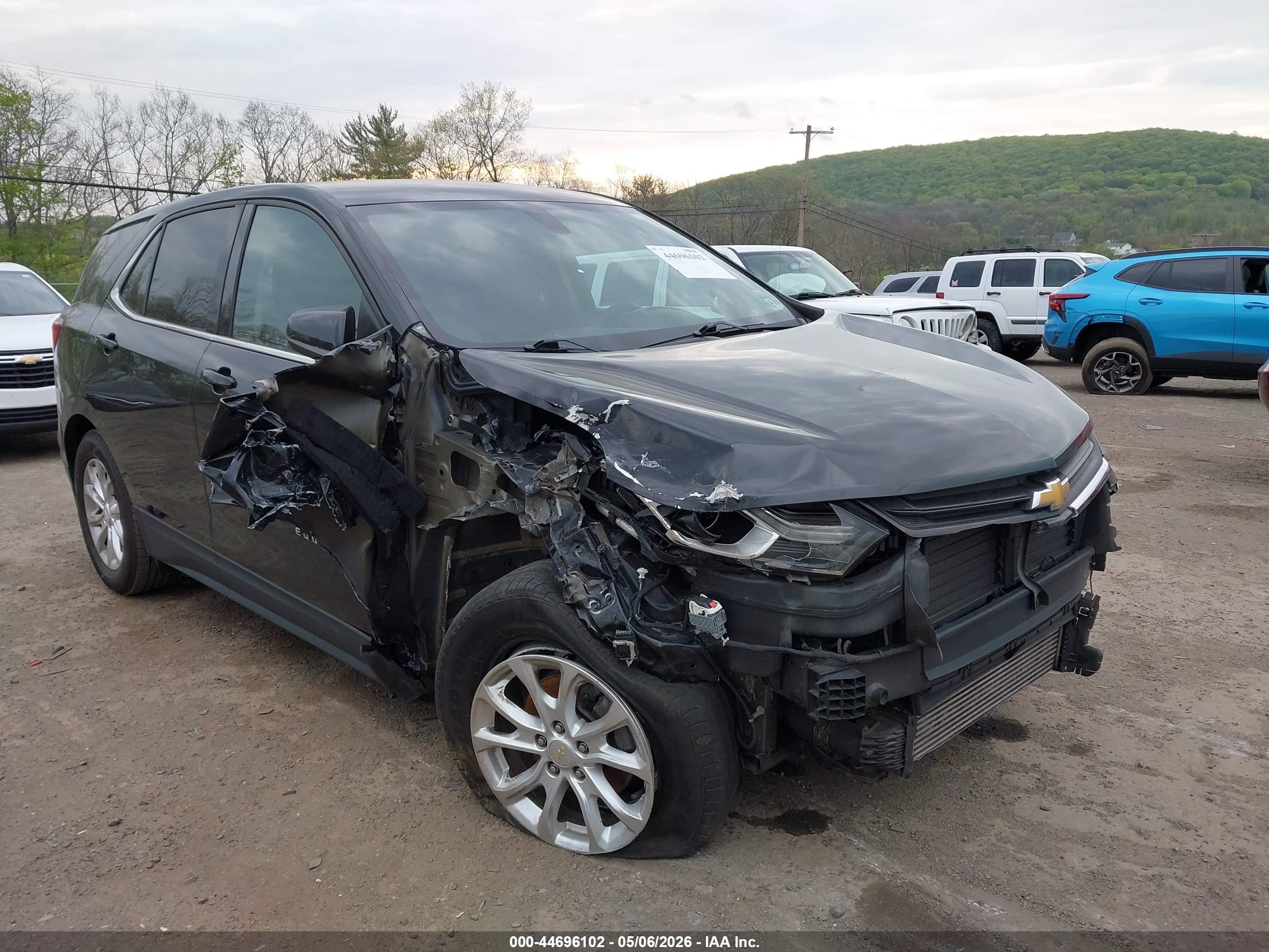 CHEVROLET EQUINOX image 6