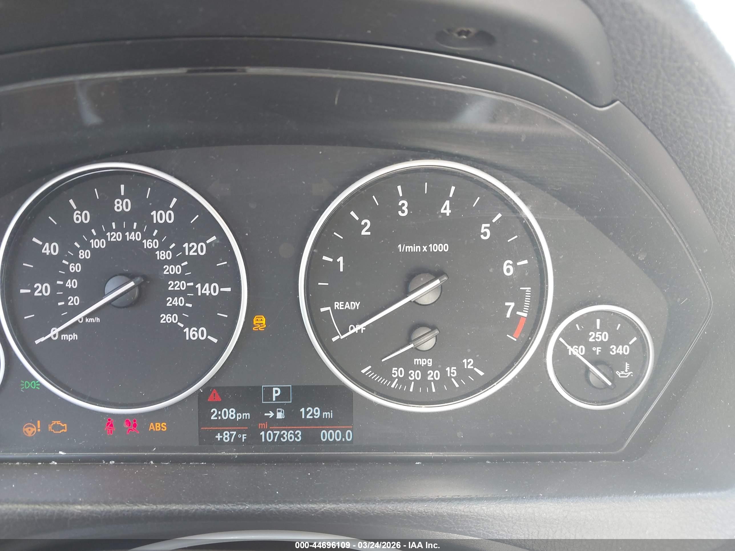BMW 320I image 7