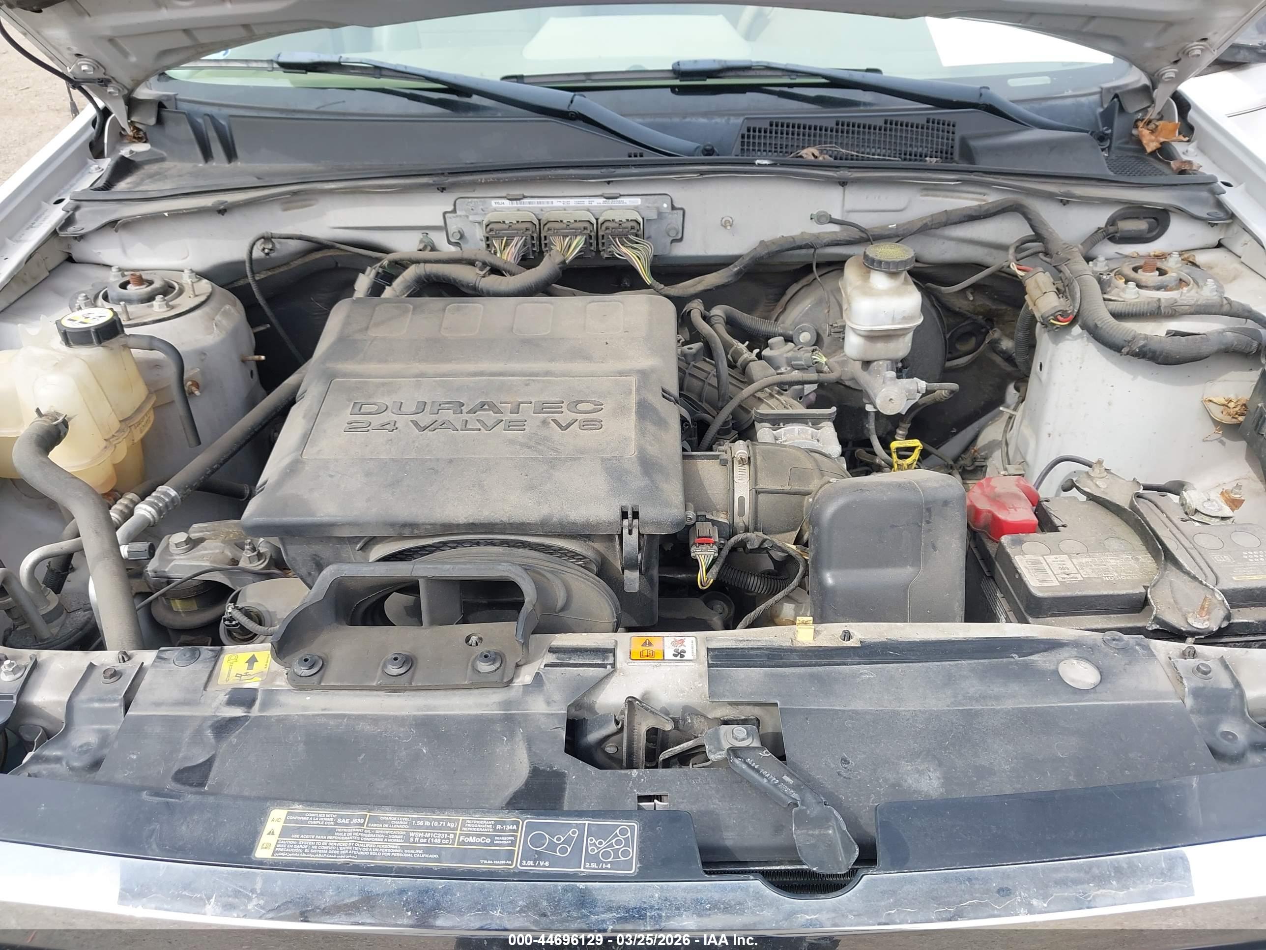 FORD ESCAPE image 10