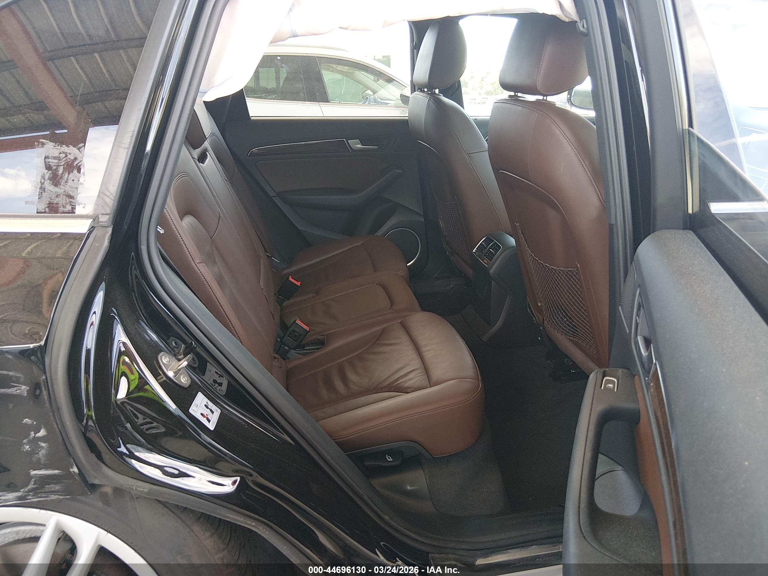 AUDI Q5 image 8