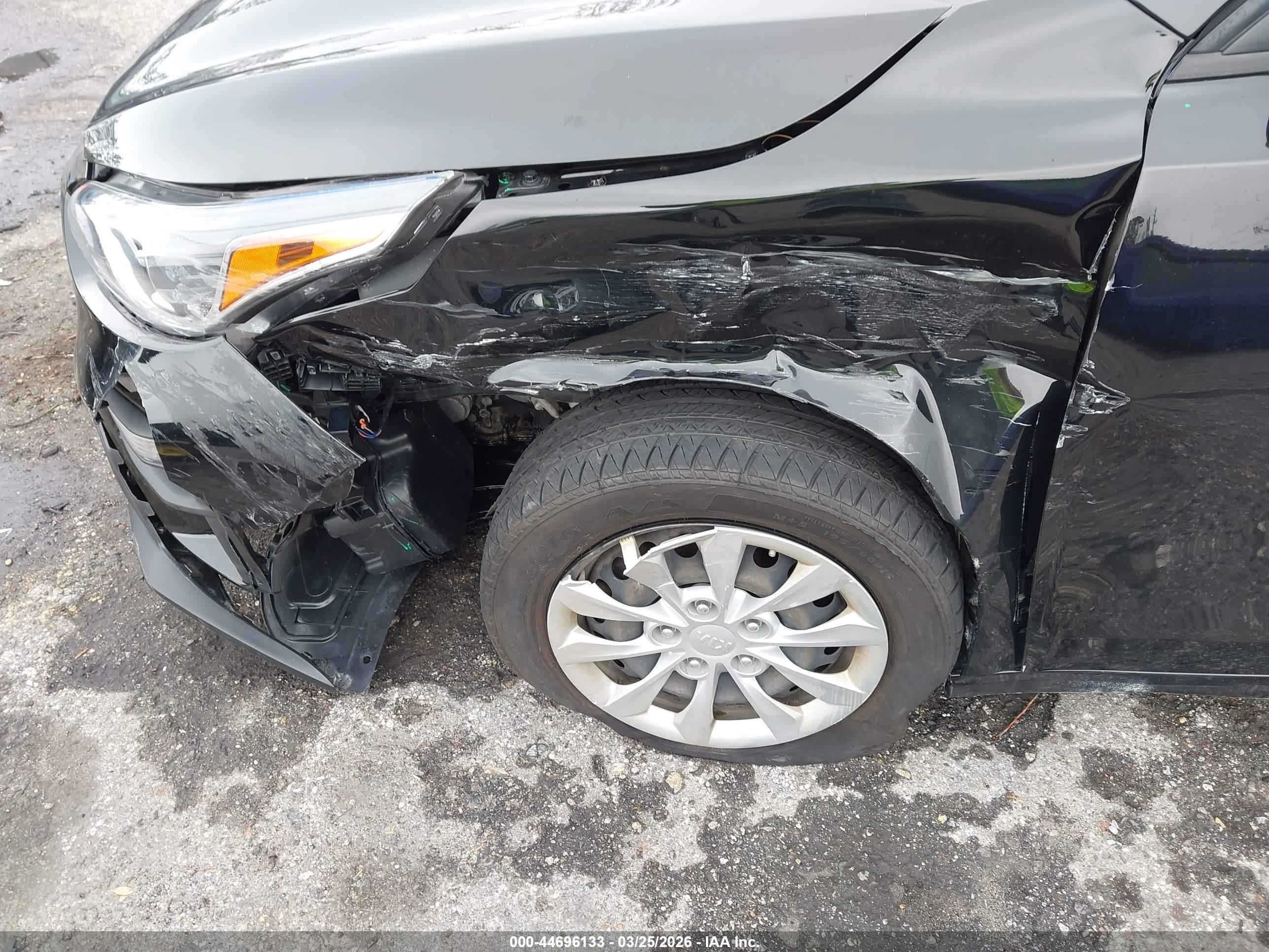 KIA FORTE image 6