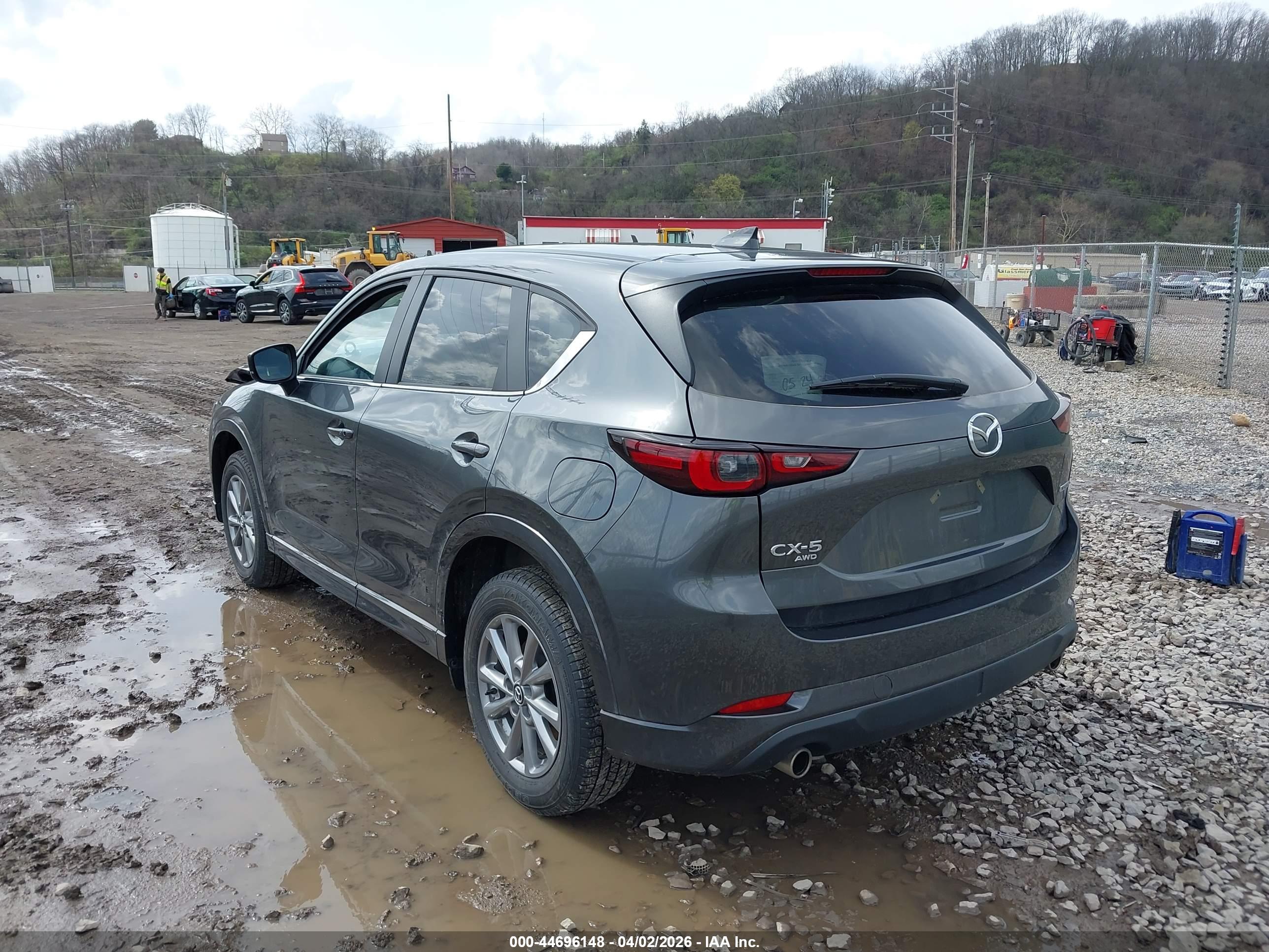 MAZDA CX-5 image 3
