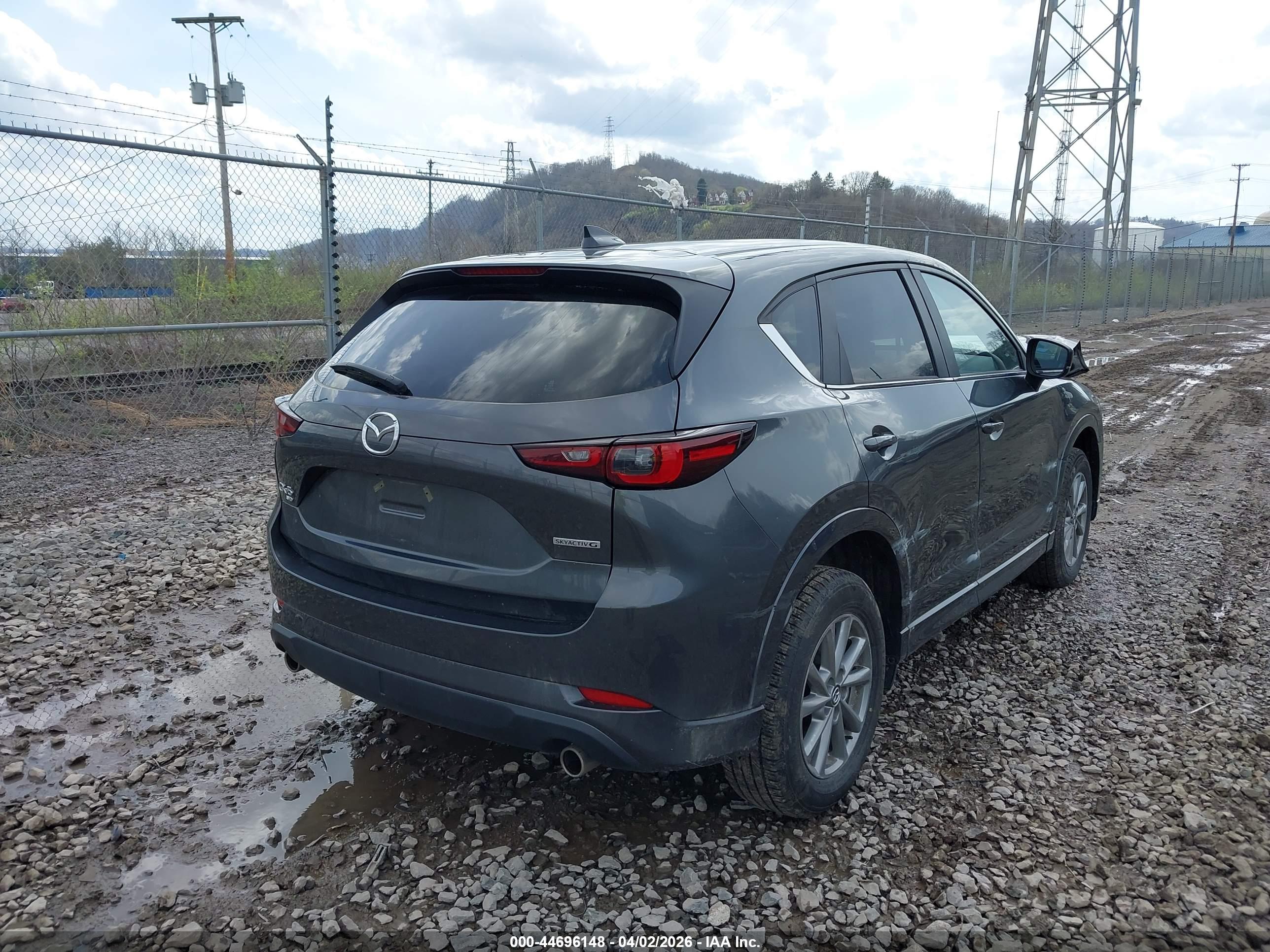 MAZDA CX-5 image 4