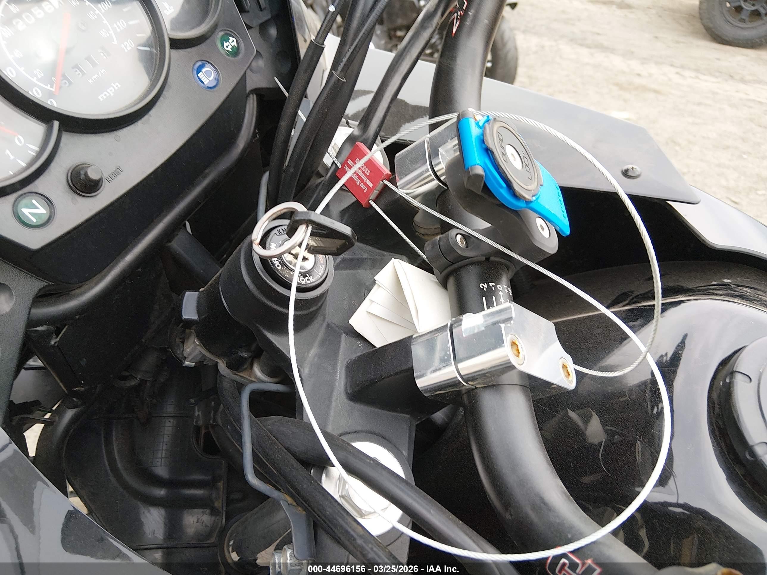 KAWASAKI KL650 image 11
