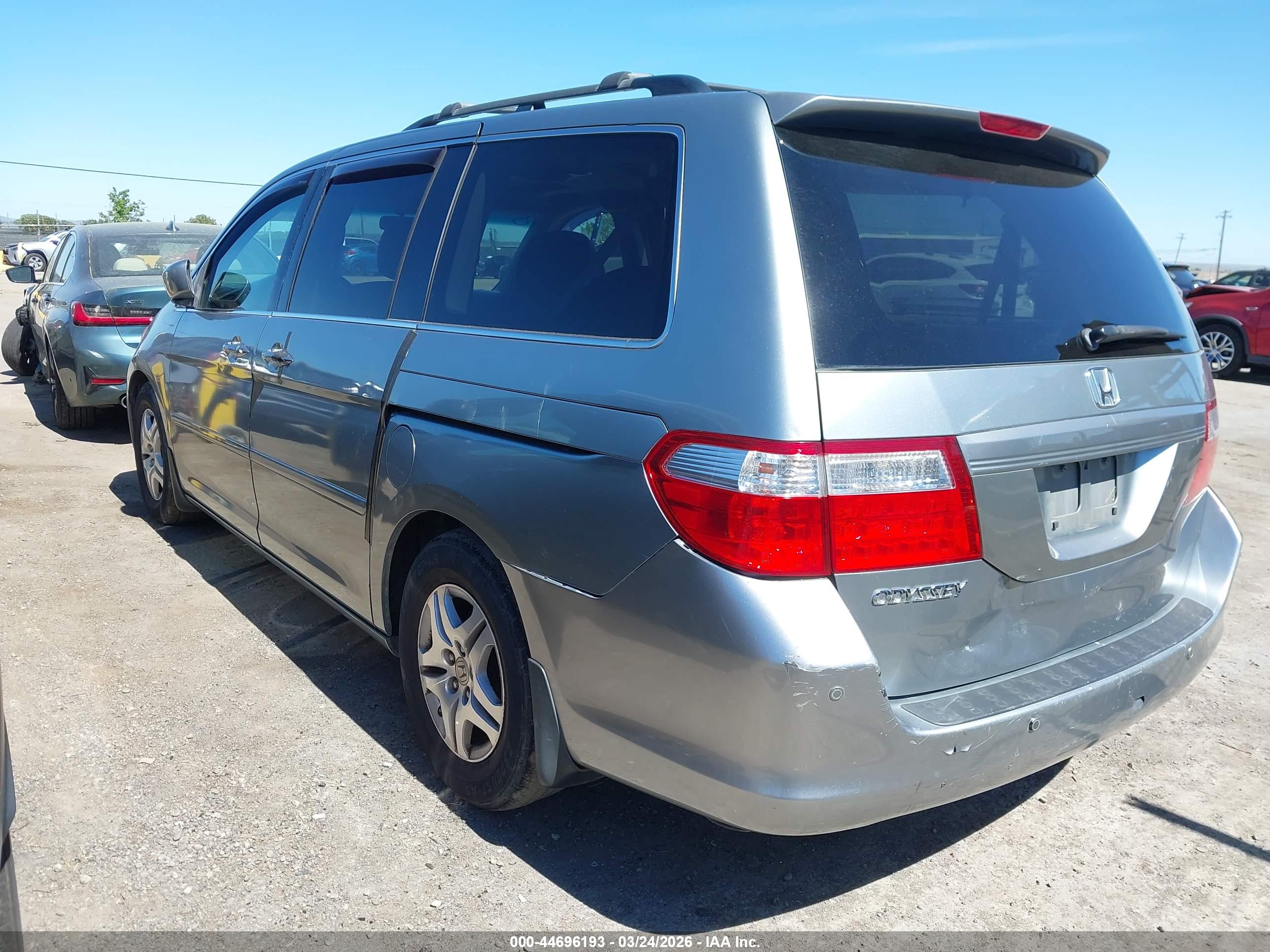 HONDA ODYSSEY image 3