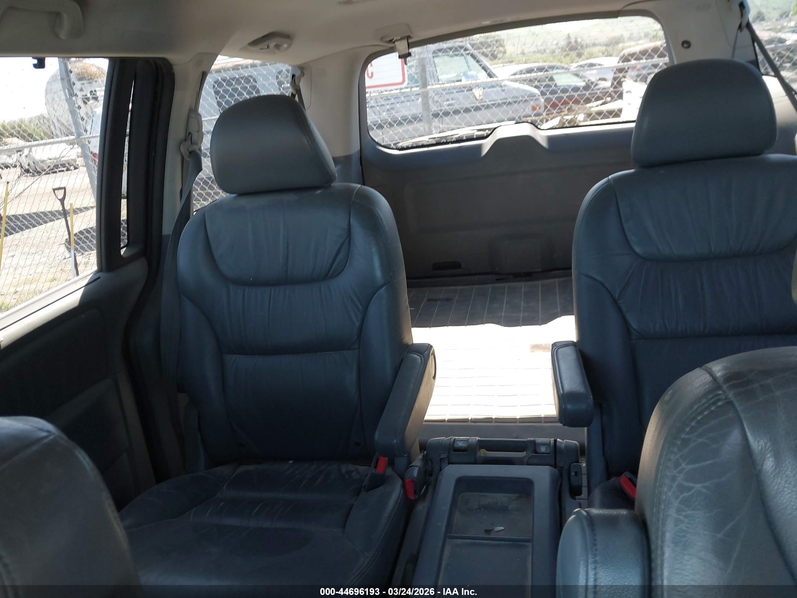 HONDA ODYSSEY image 8