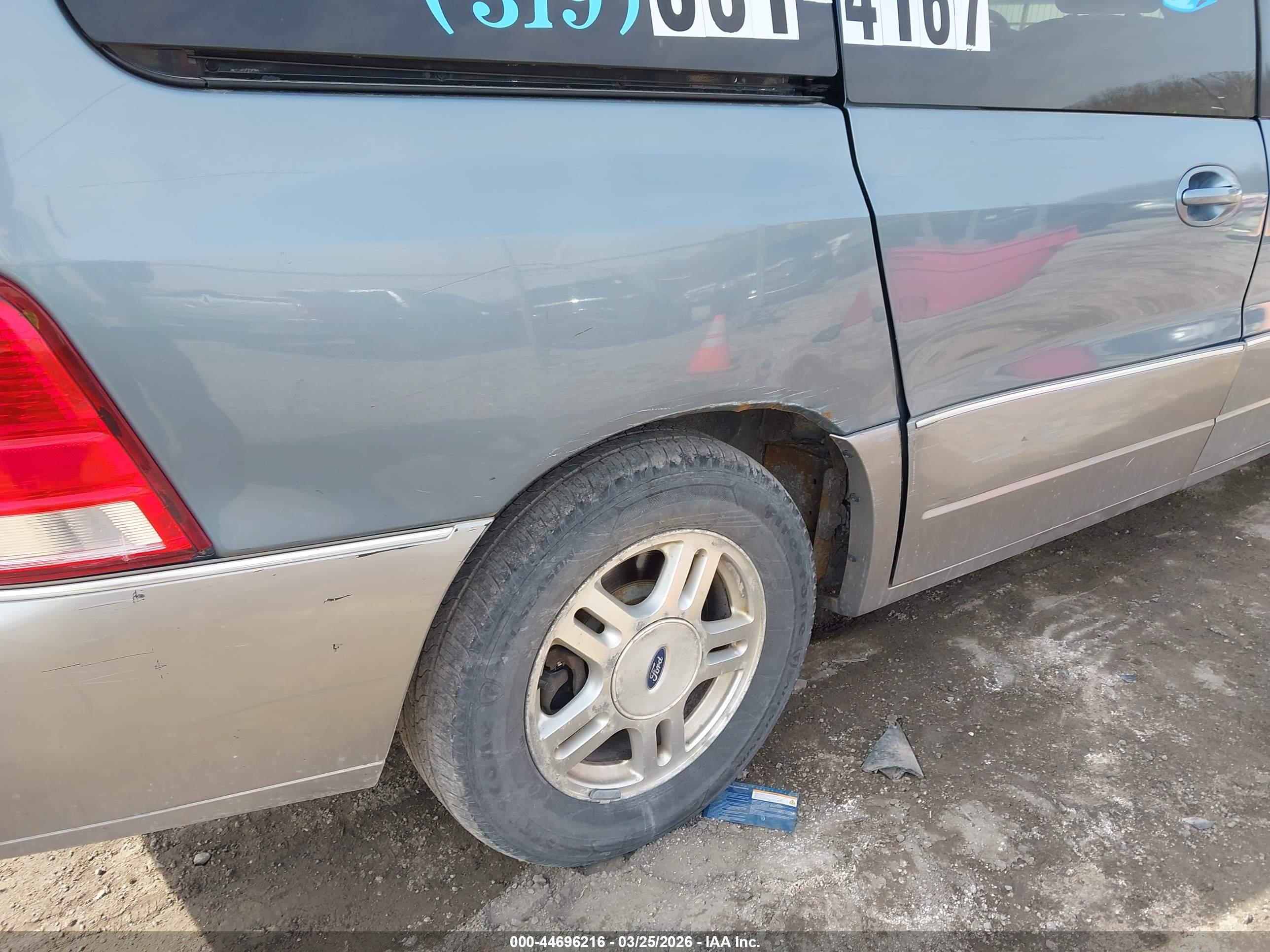 FORD FREESTAR image 6