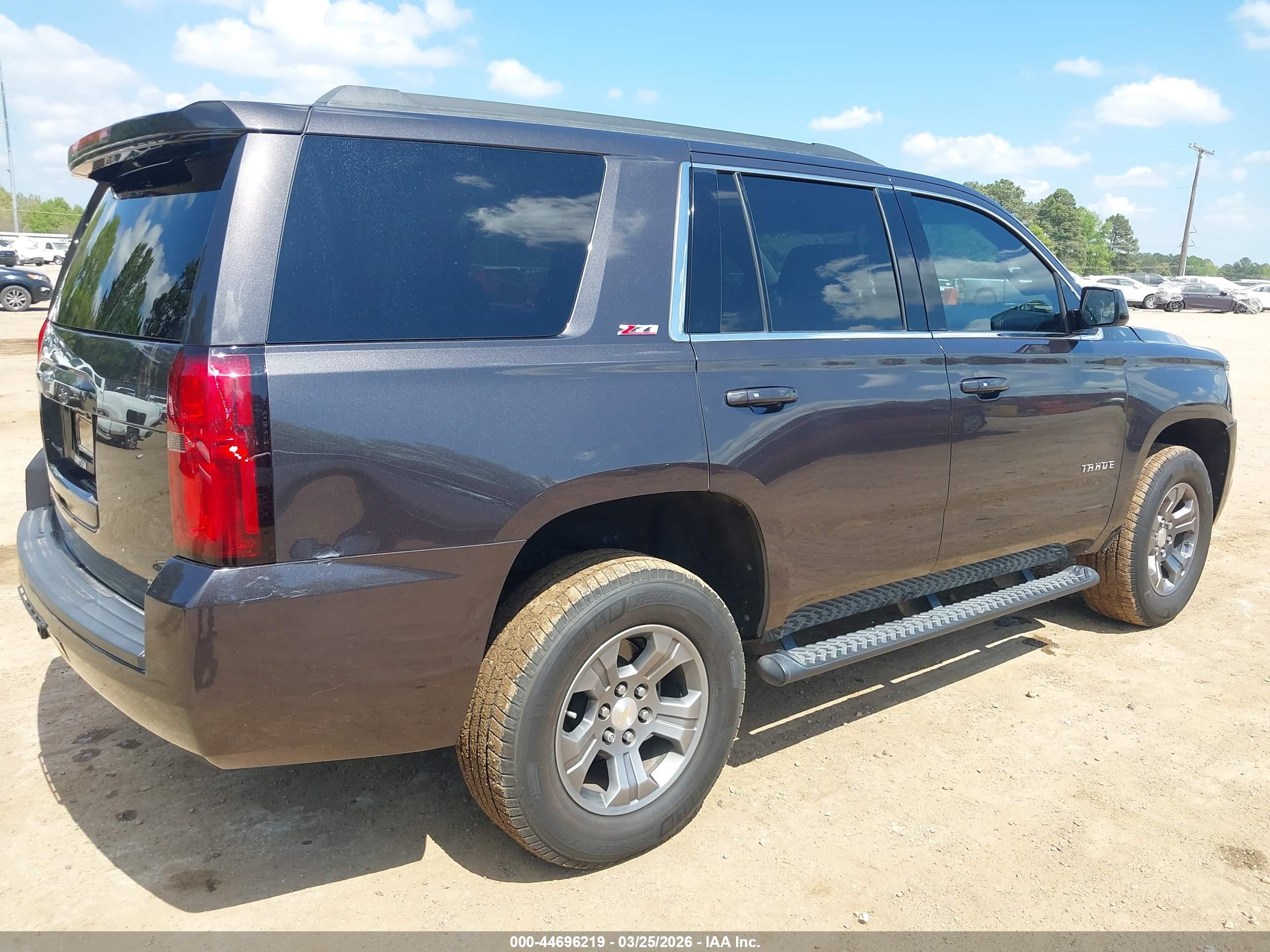 CHEVROLET TAHOE image 4