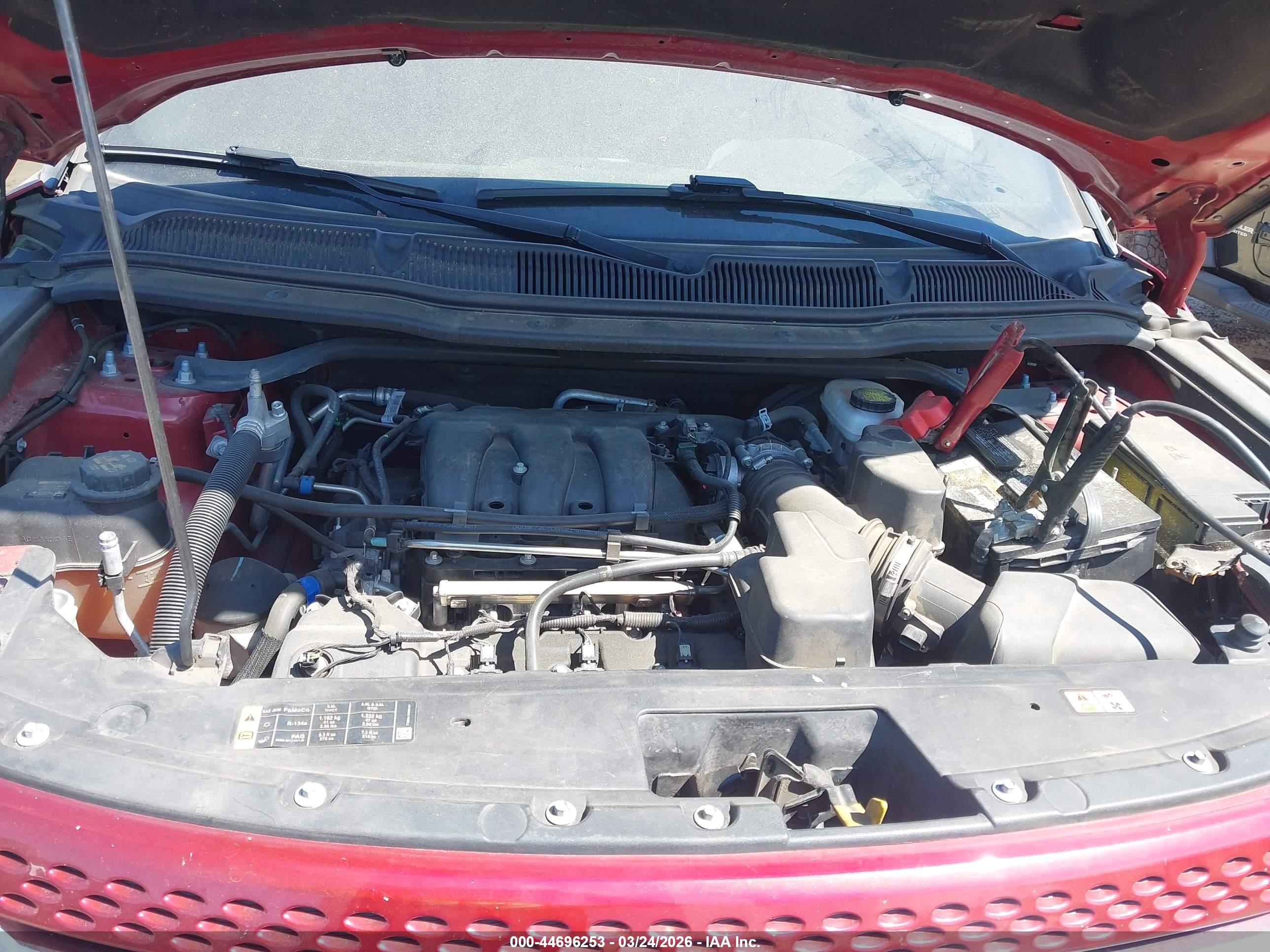 FORD EXPLORER image 10
