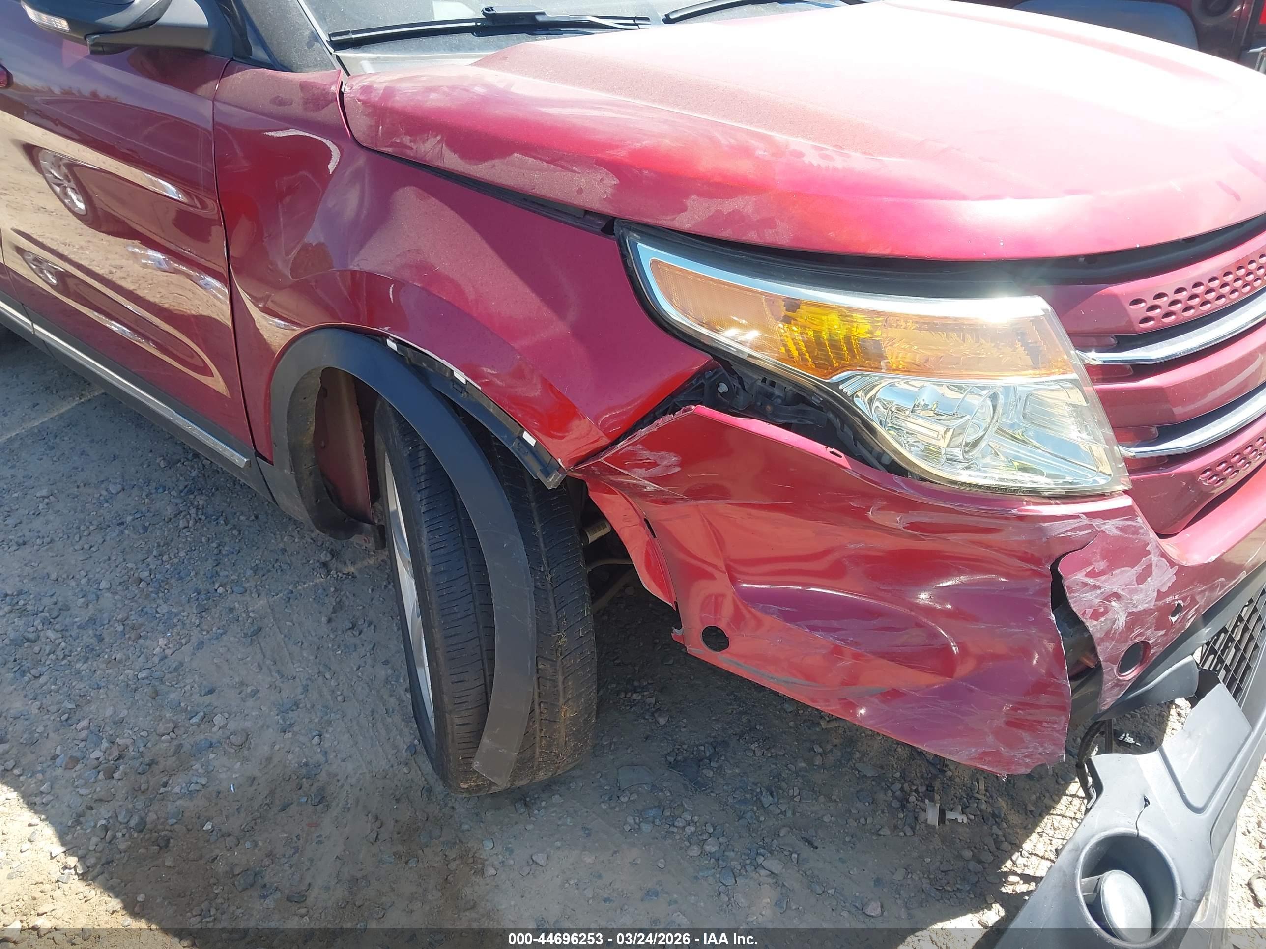 FORD EXPLORER image 6
