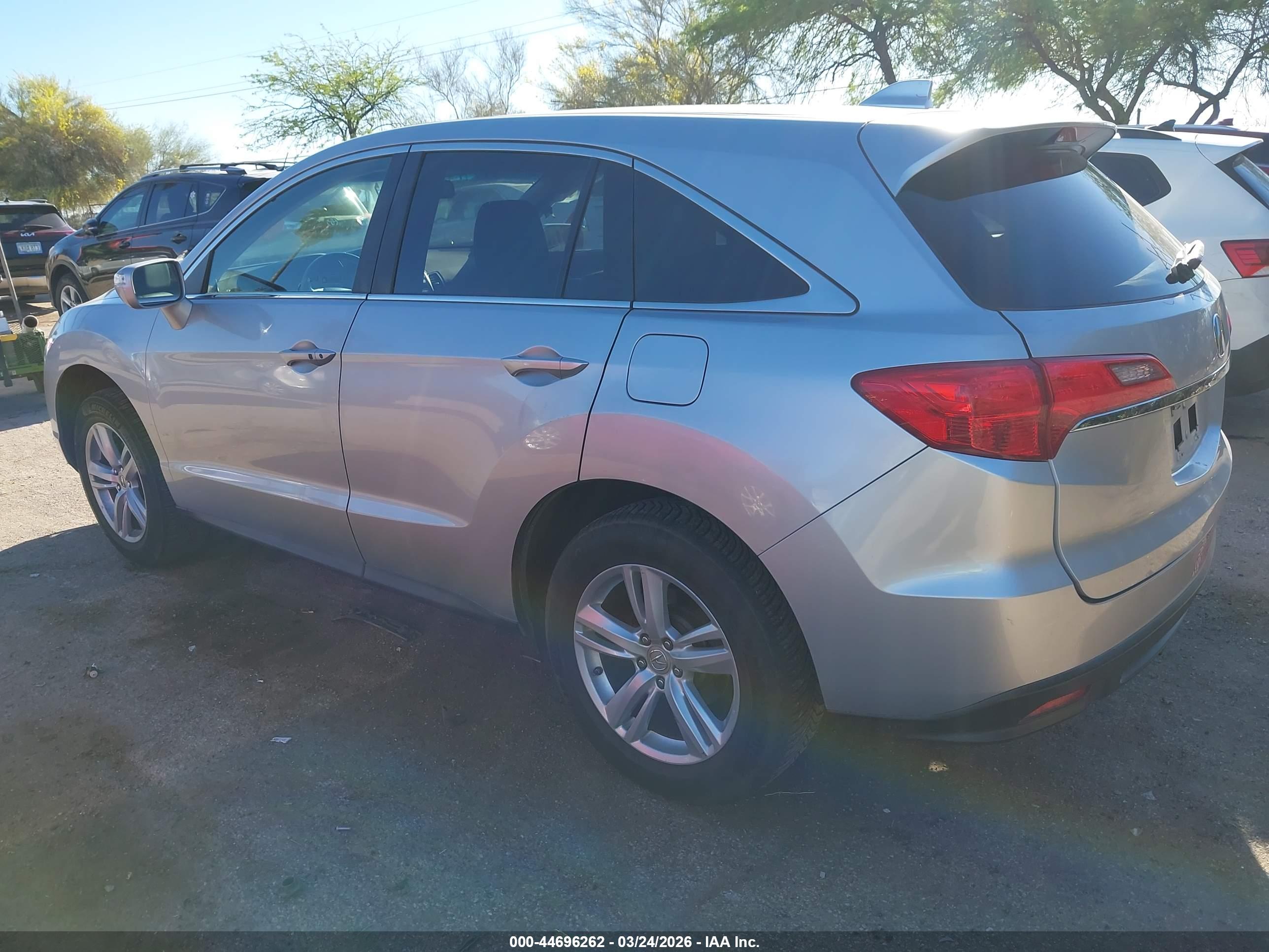 ACURA RDX image 3