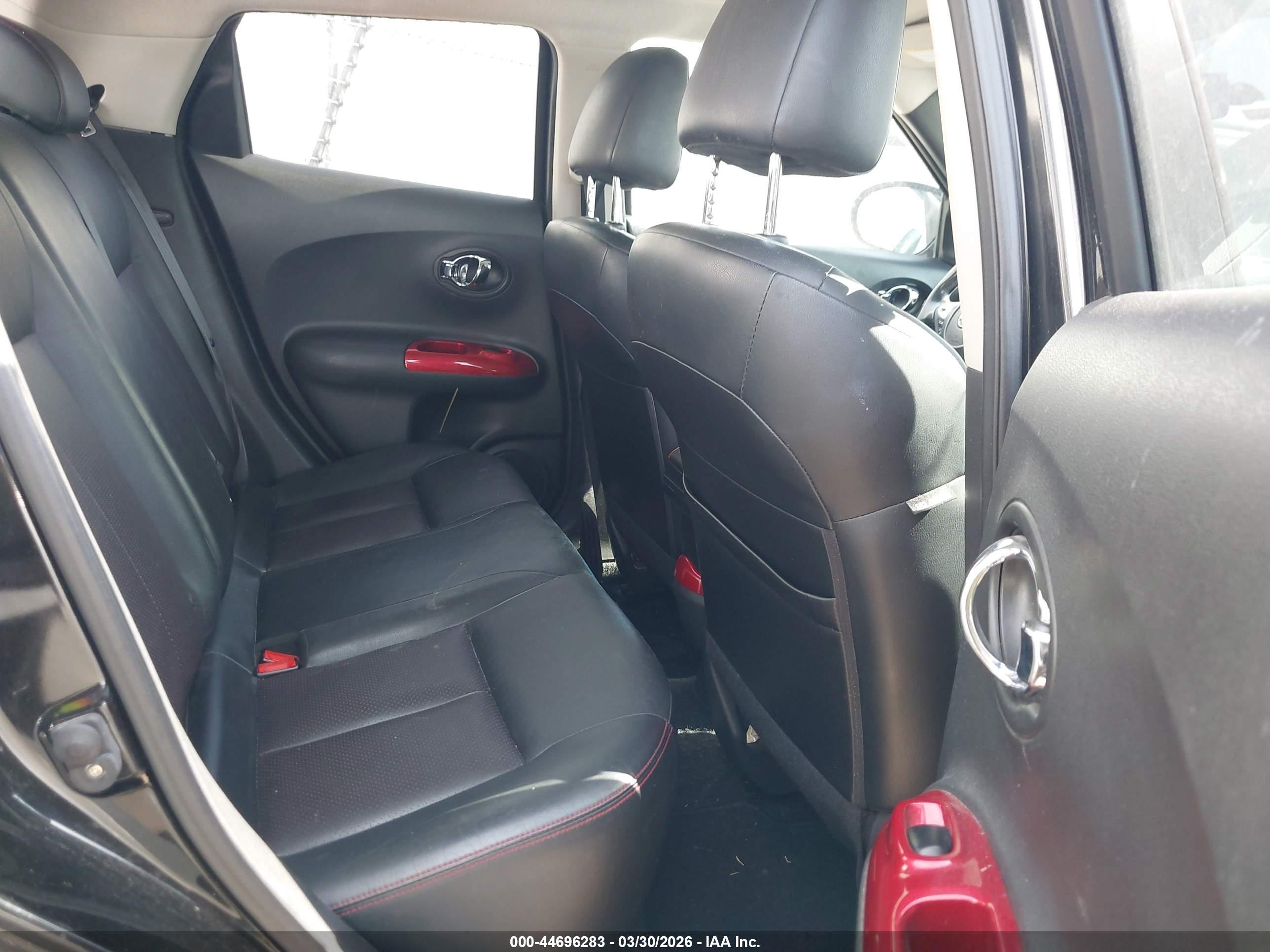 NISSAN JUKE image 8