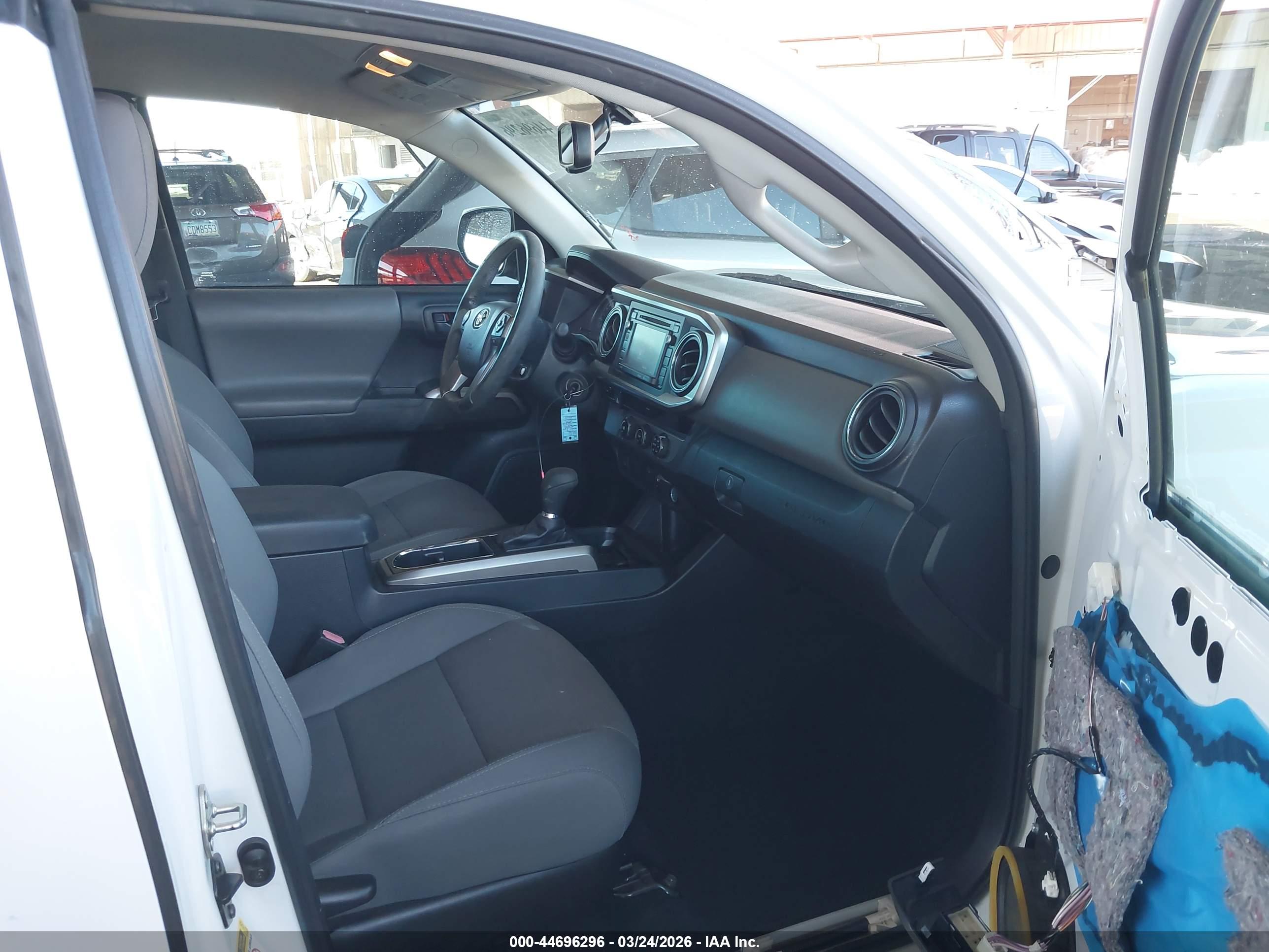 TOYOTA TACOMA image 5
