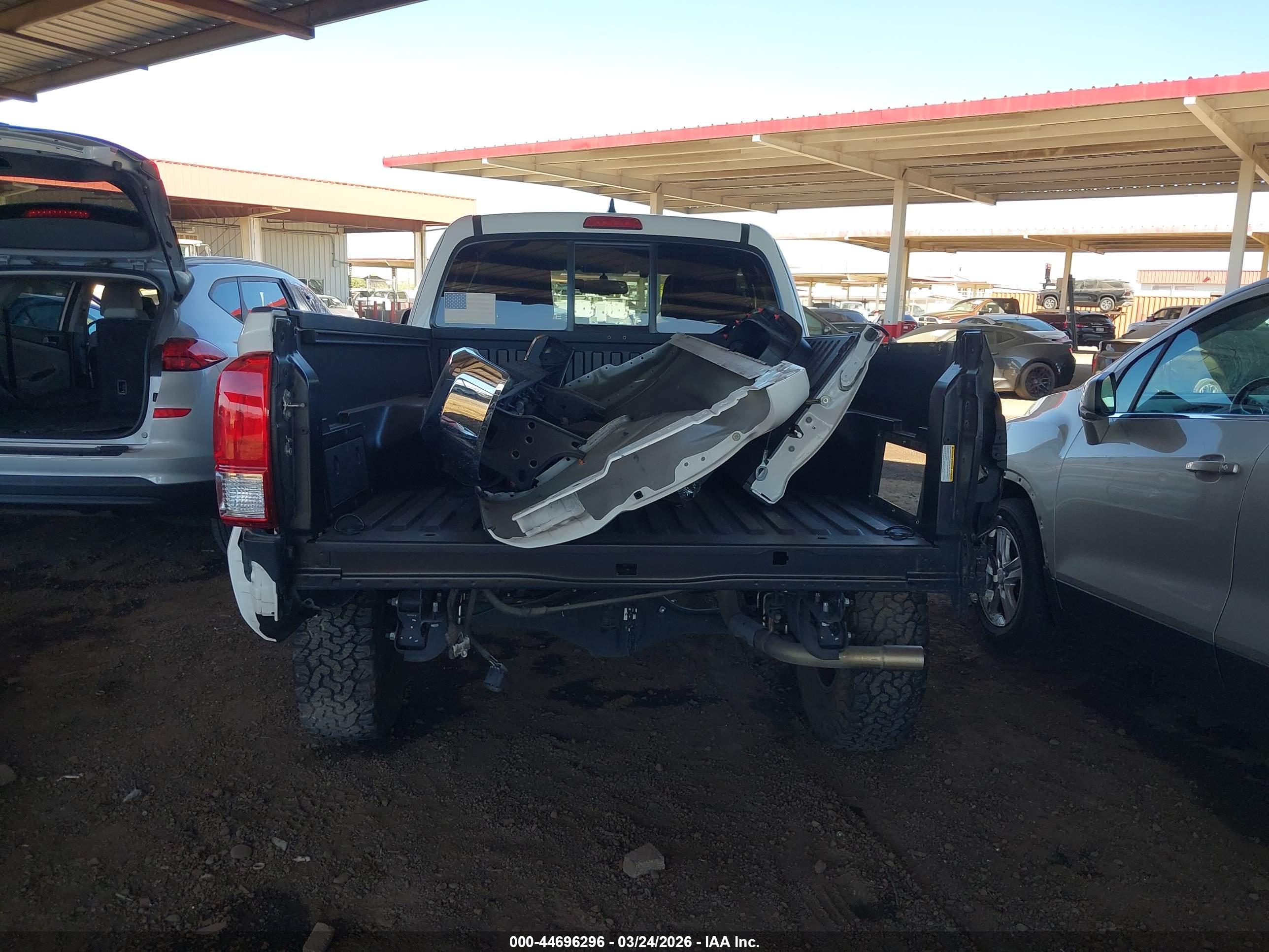 TOYOTA TACOMA image 6