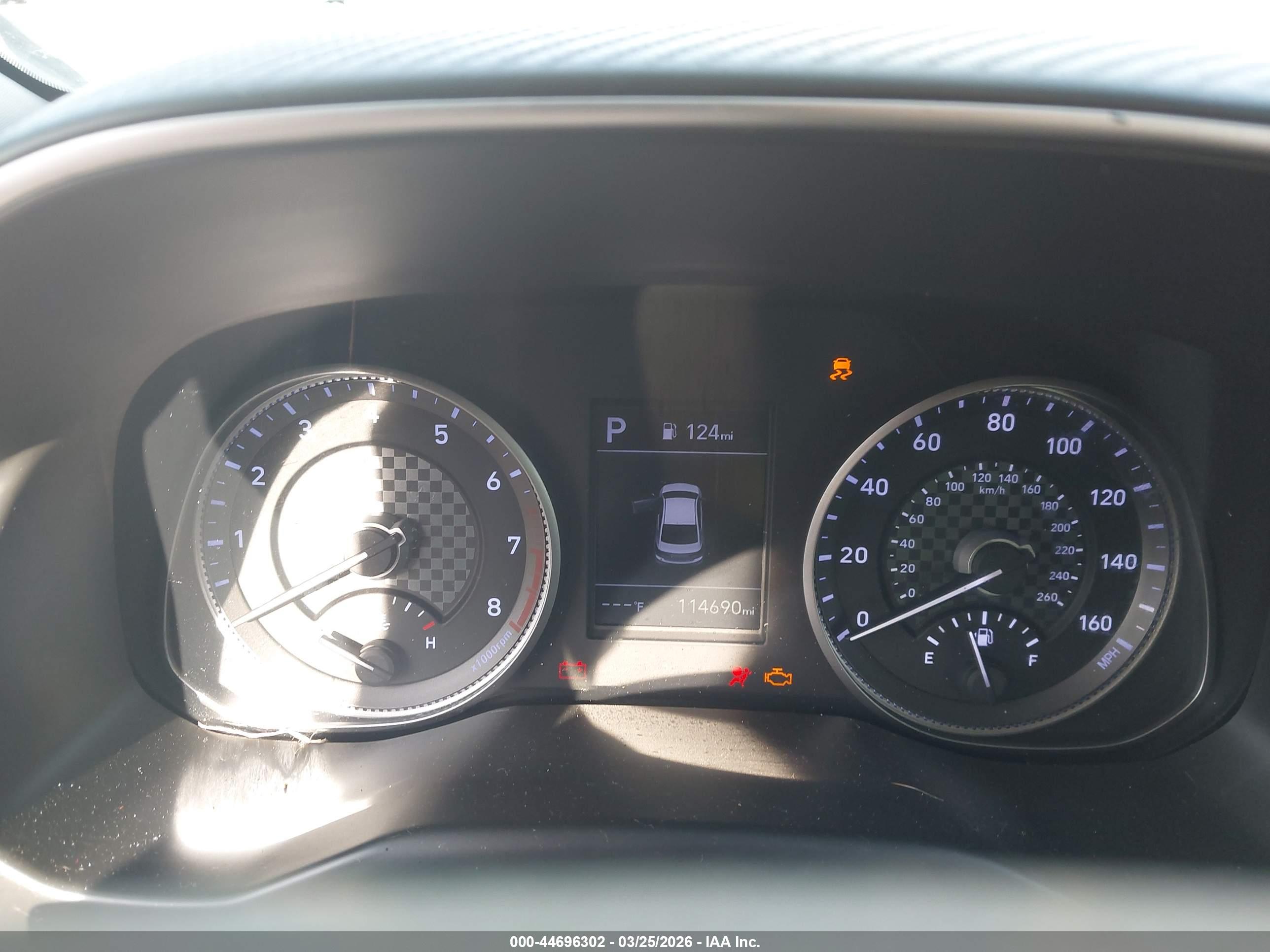 HYUNDAI ELANTRA image 7