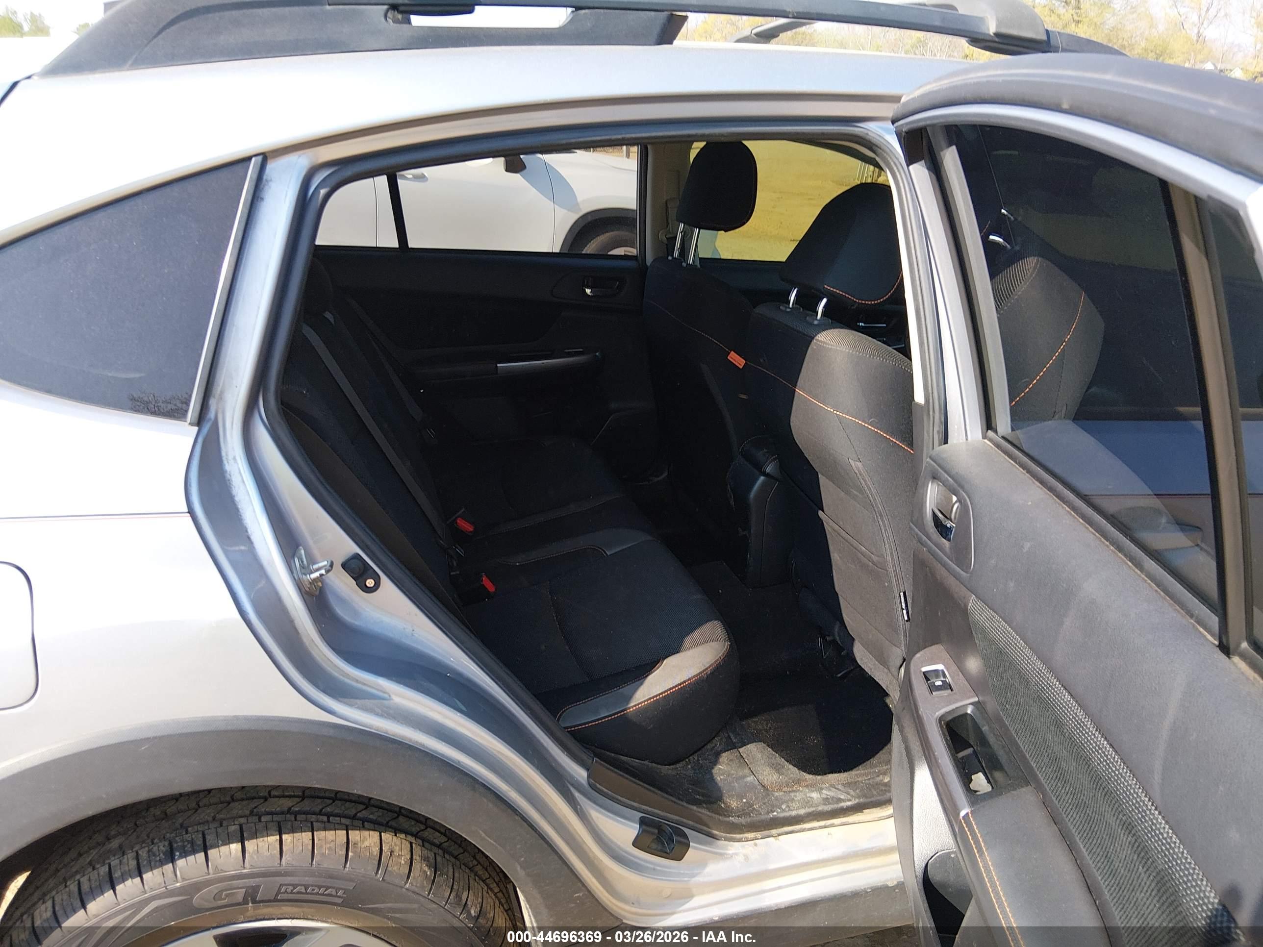 SUBARU CROSSTREK image 8