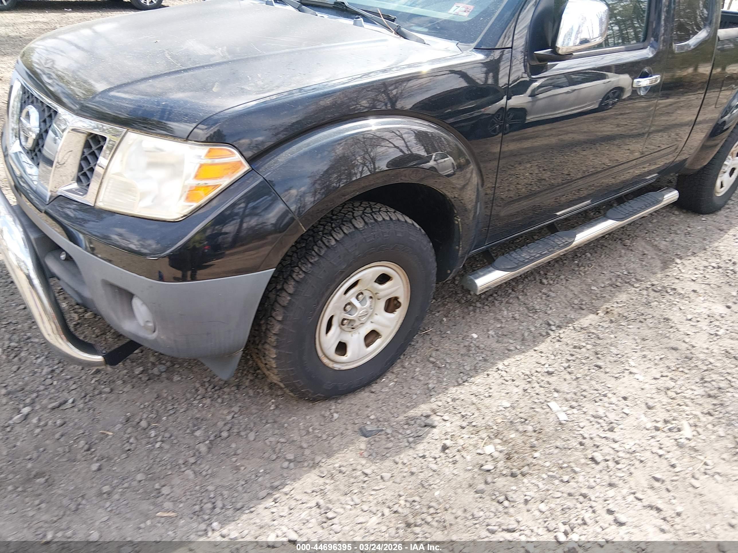 NISSAN FRONTIER image 6
