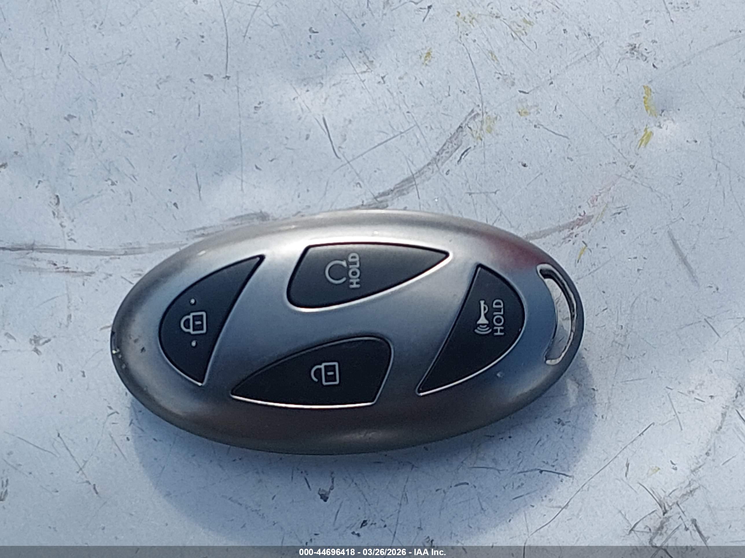 HYUNDAI ELANTRA image 11