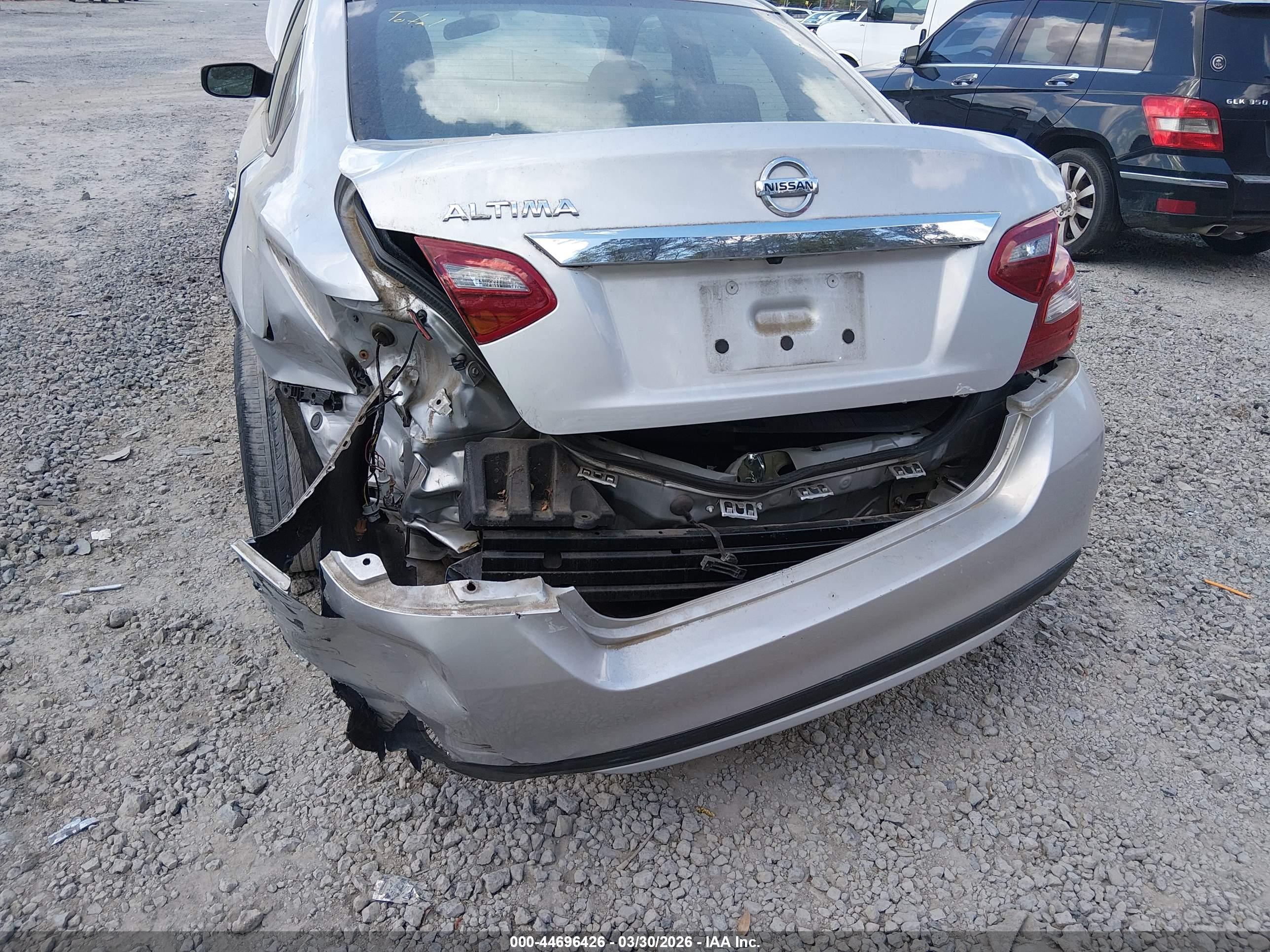 NISSAN ALTIMA image 6