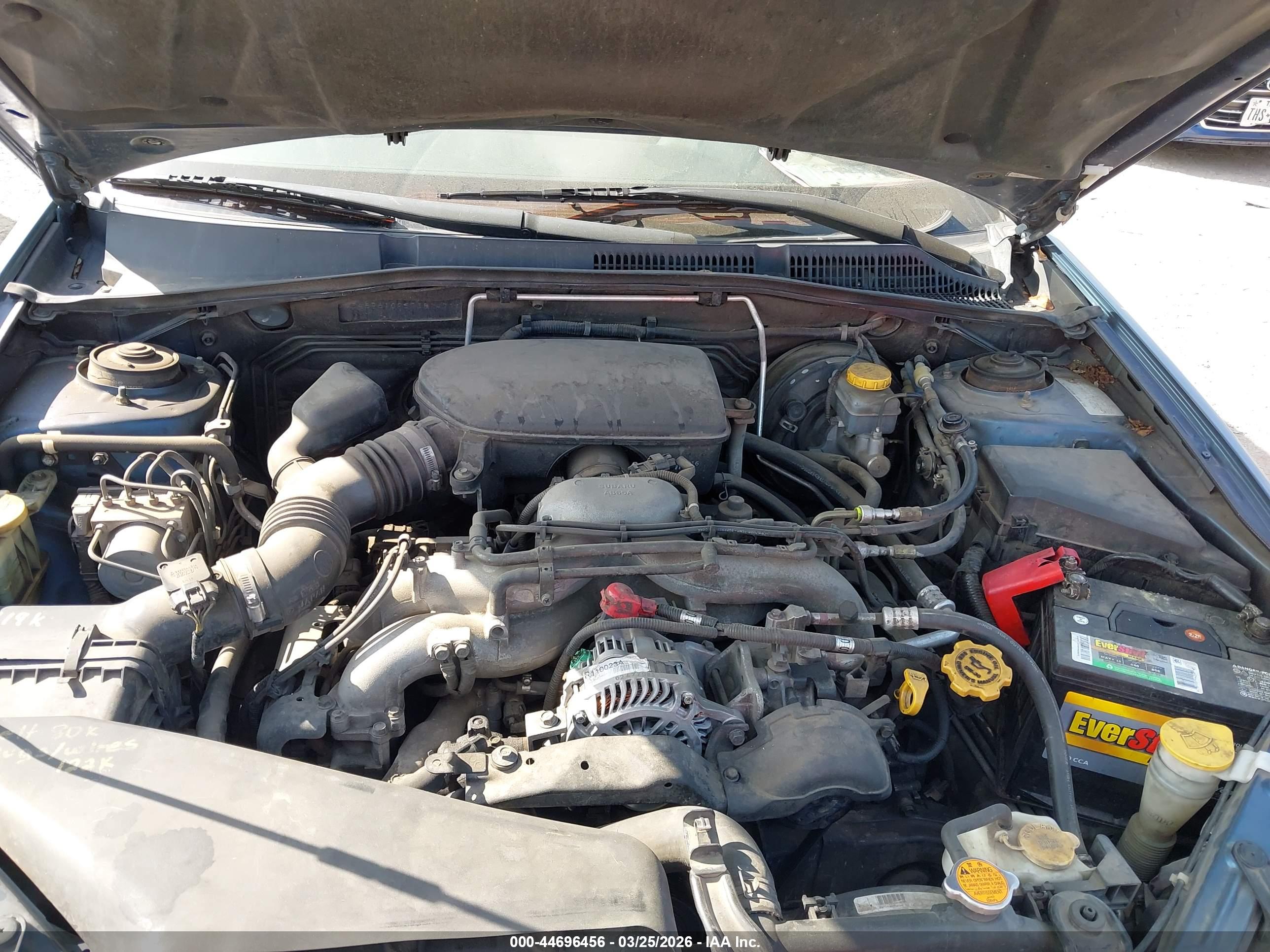 SUBARU OUTBACK image 10