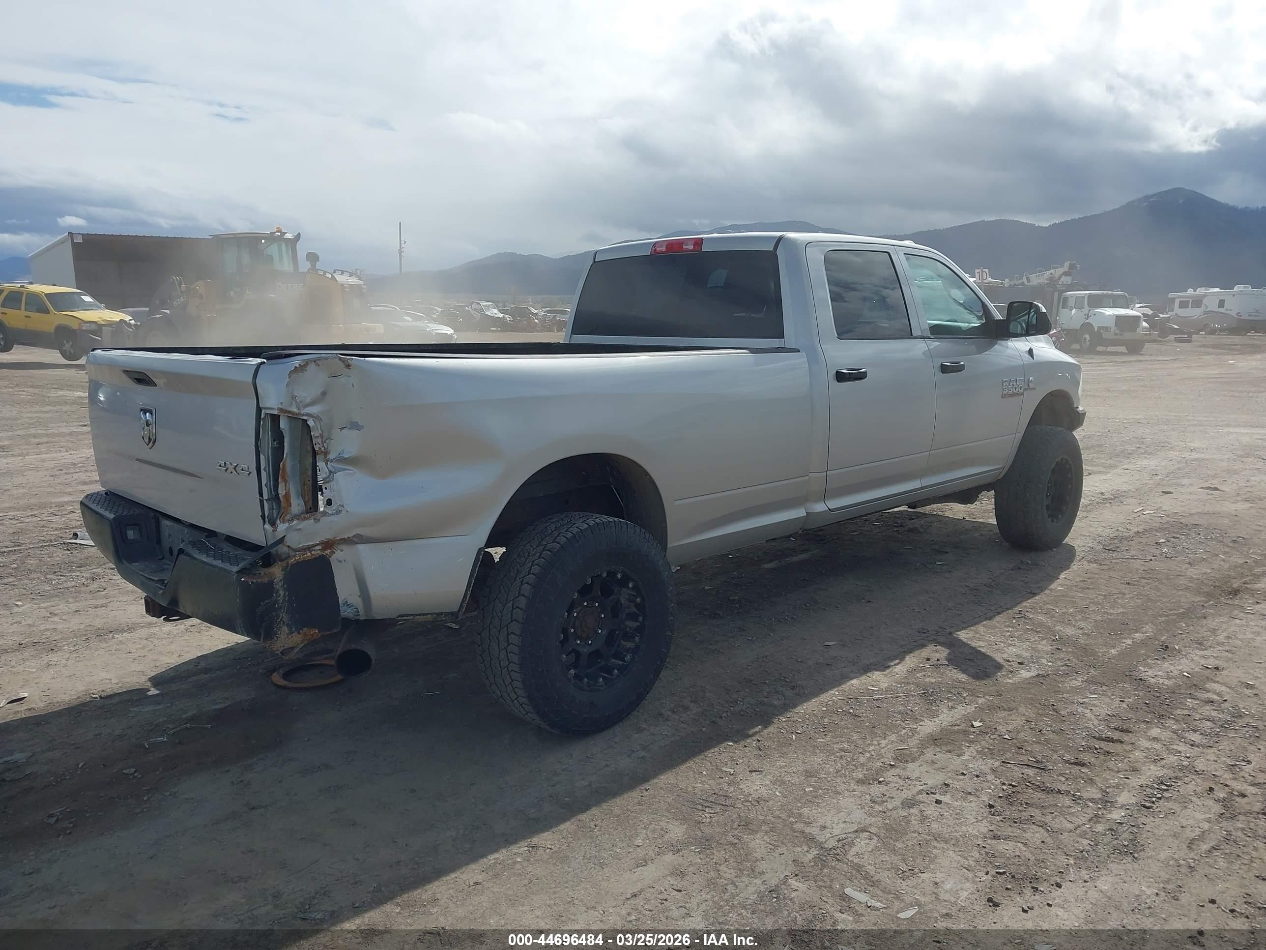 RAM 3500 image 4