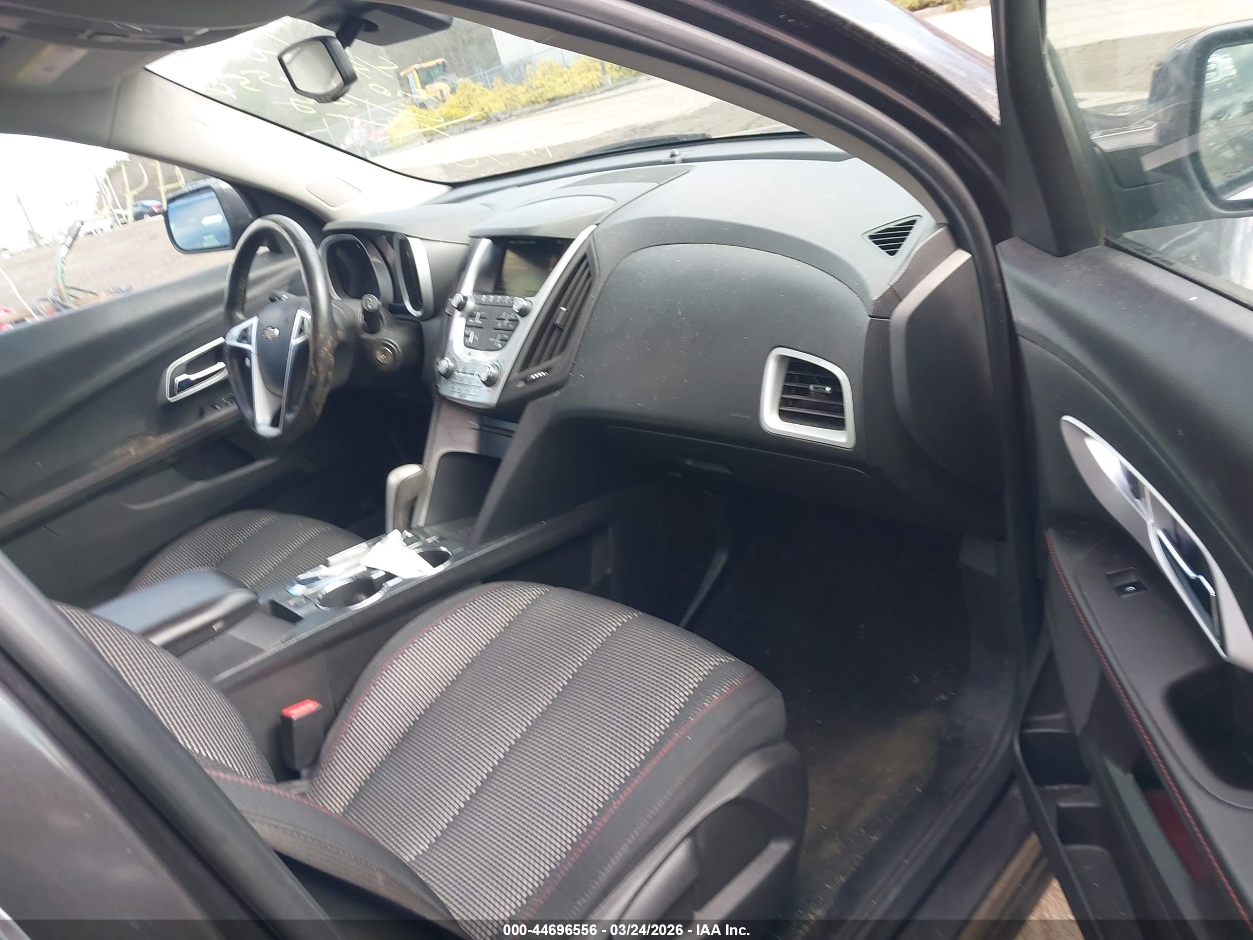 CHEVROLET EQUINOX image 5