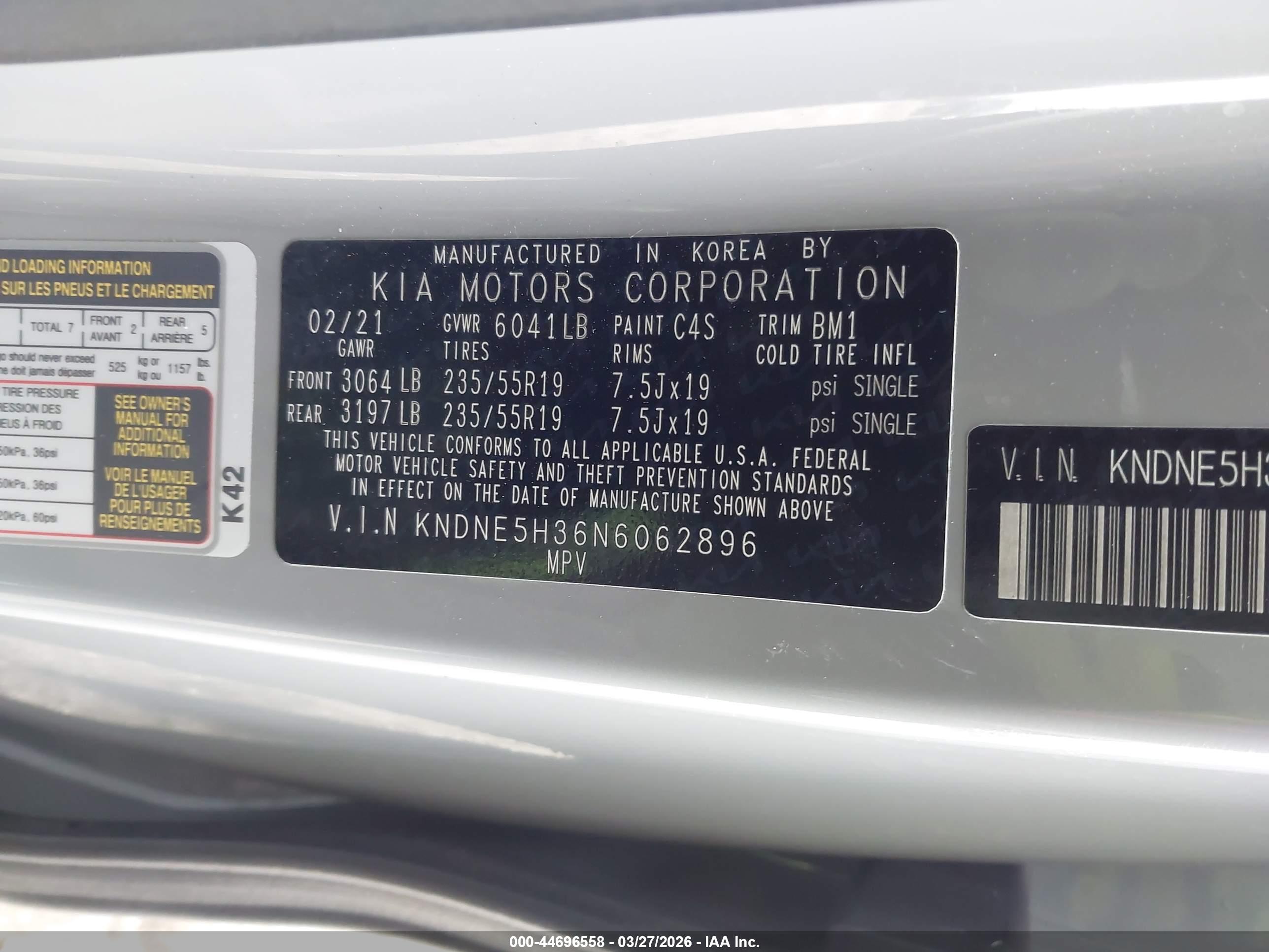 KIA CARNIVAL image 9