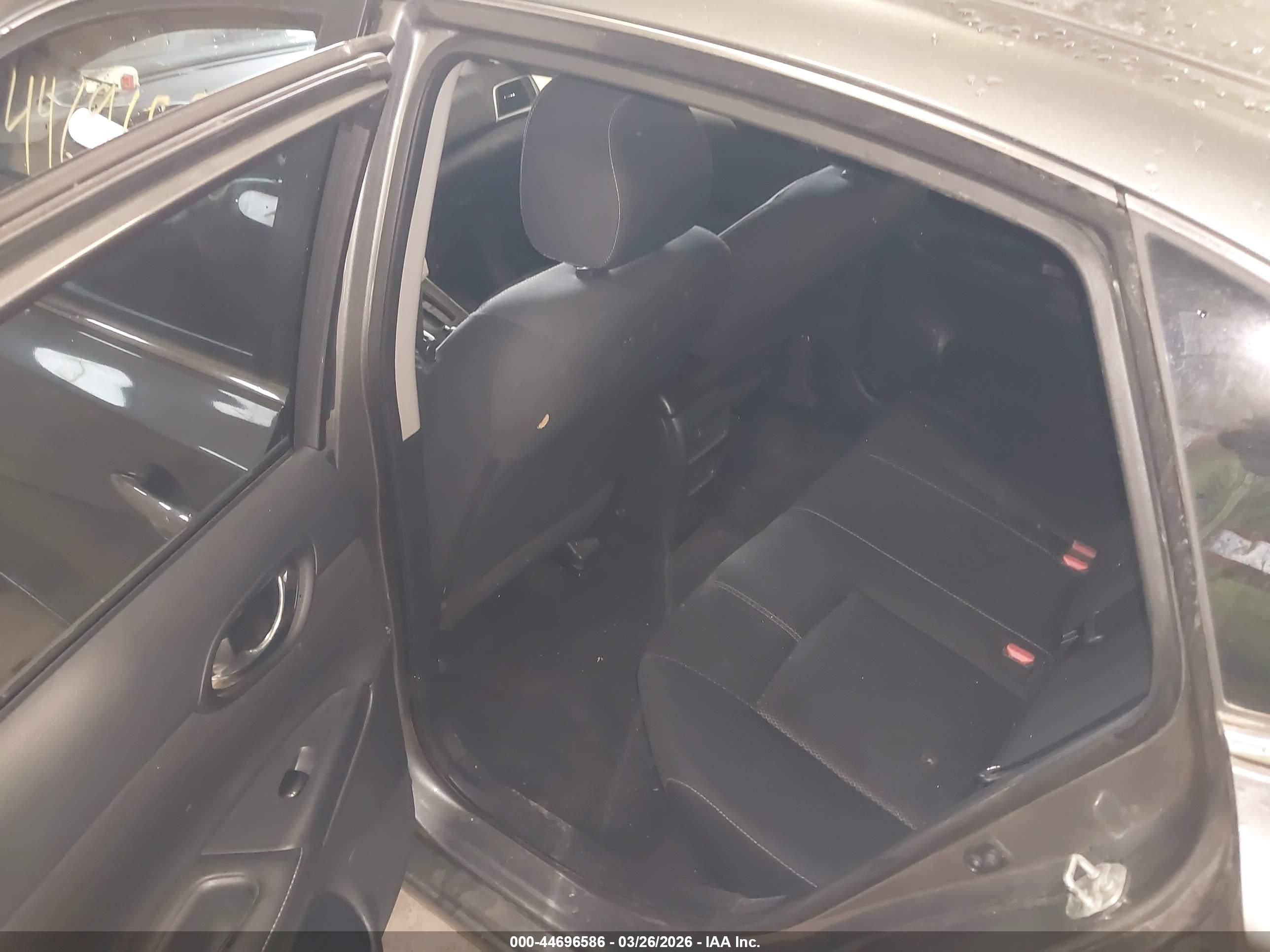 NISSAN SENTRA image 8