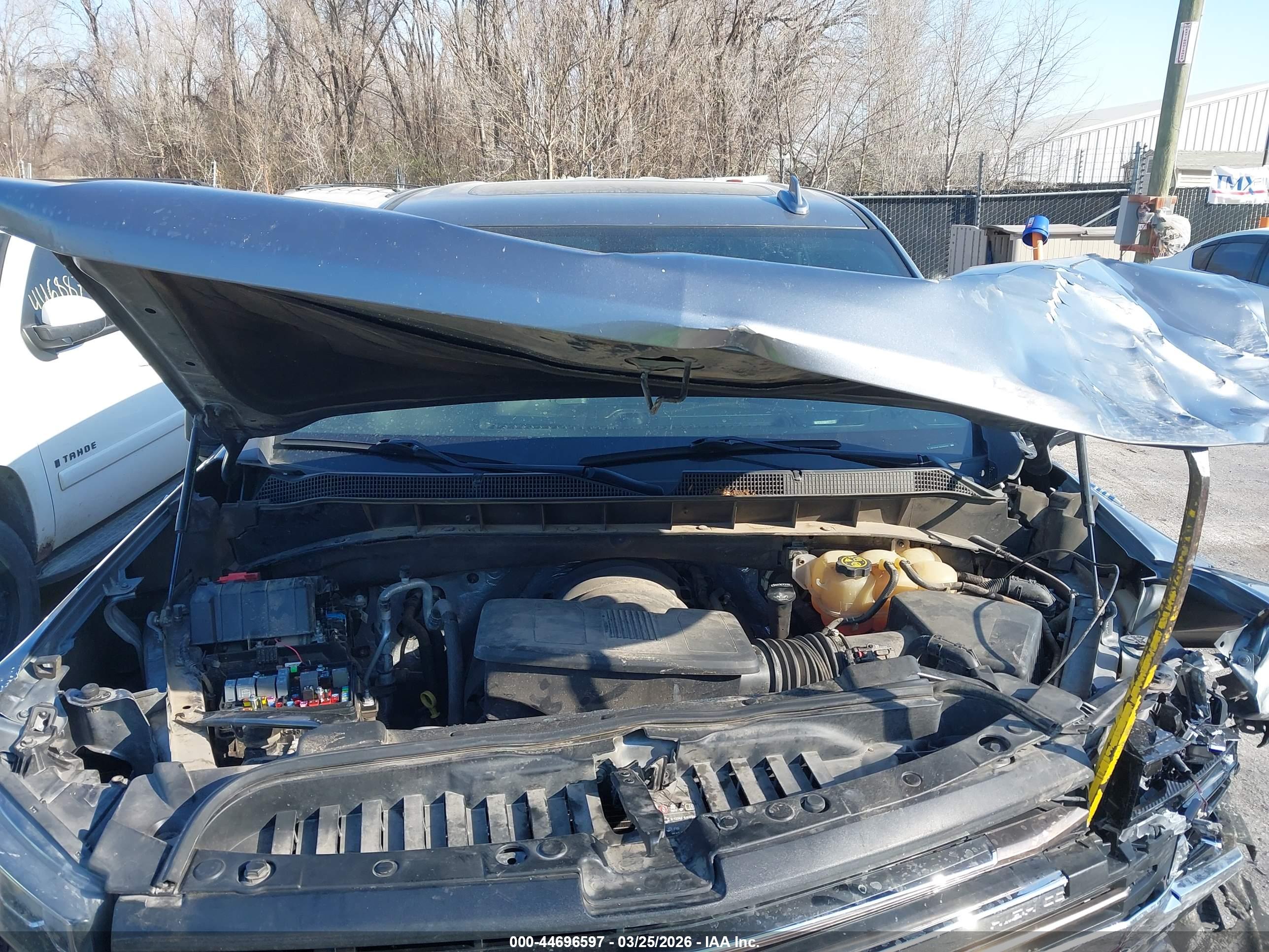 CHEVROLET SILVERADO image 10