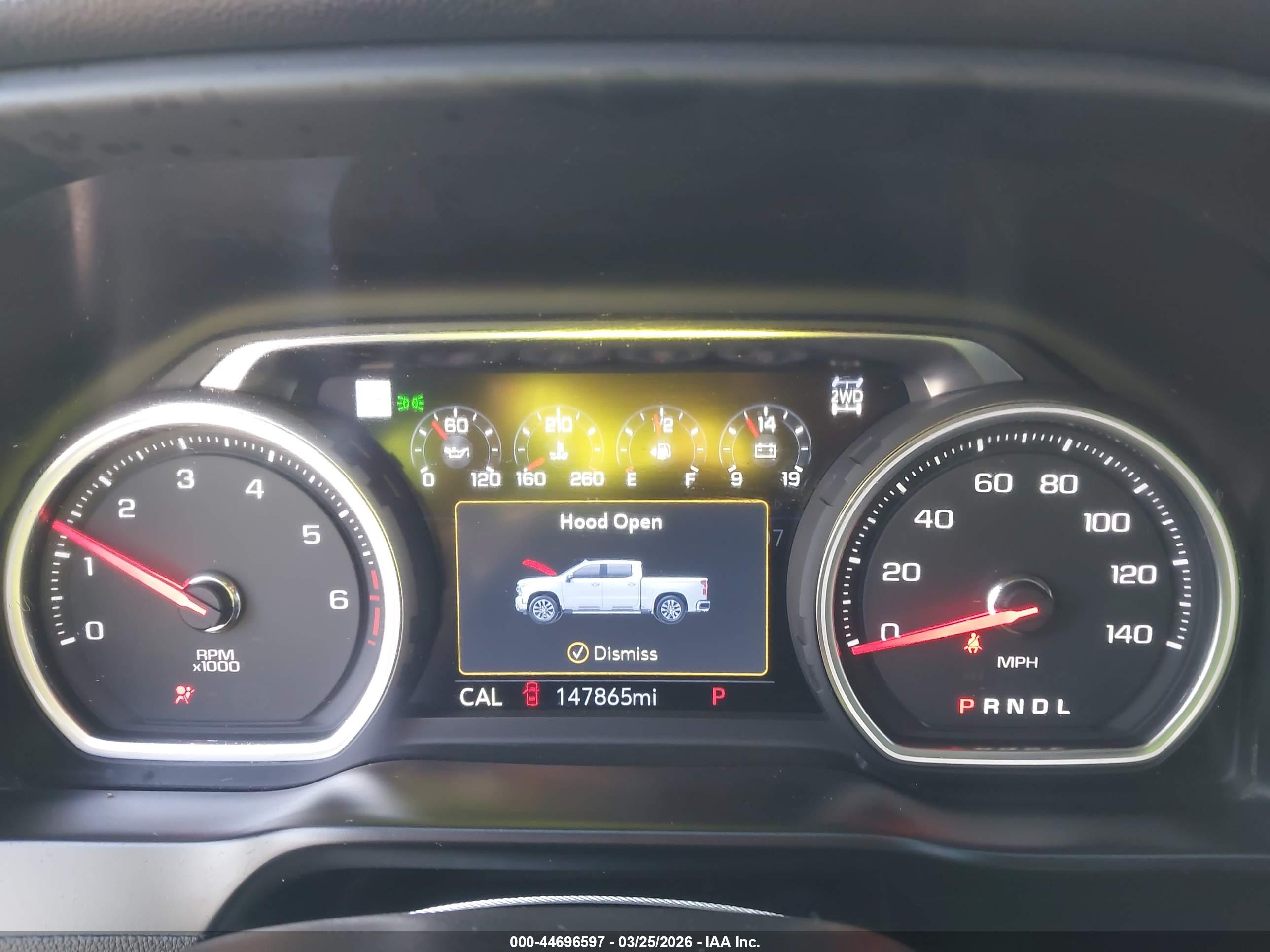 CHEVROLET SILVERADO image 7