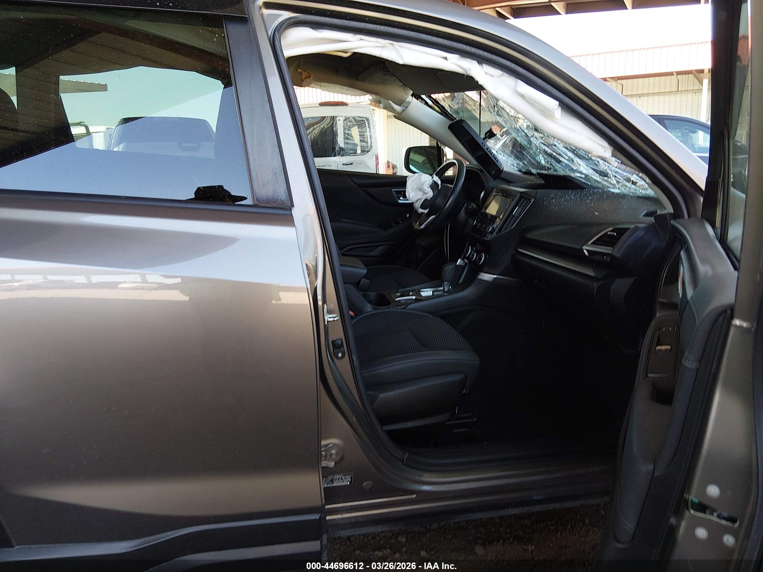 SUBARU FORESTER image 5