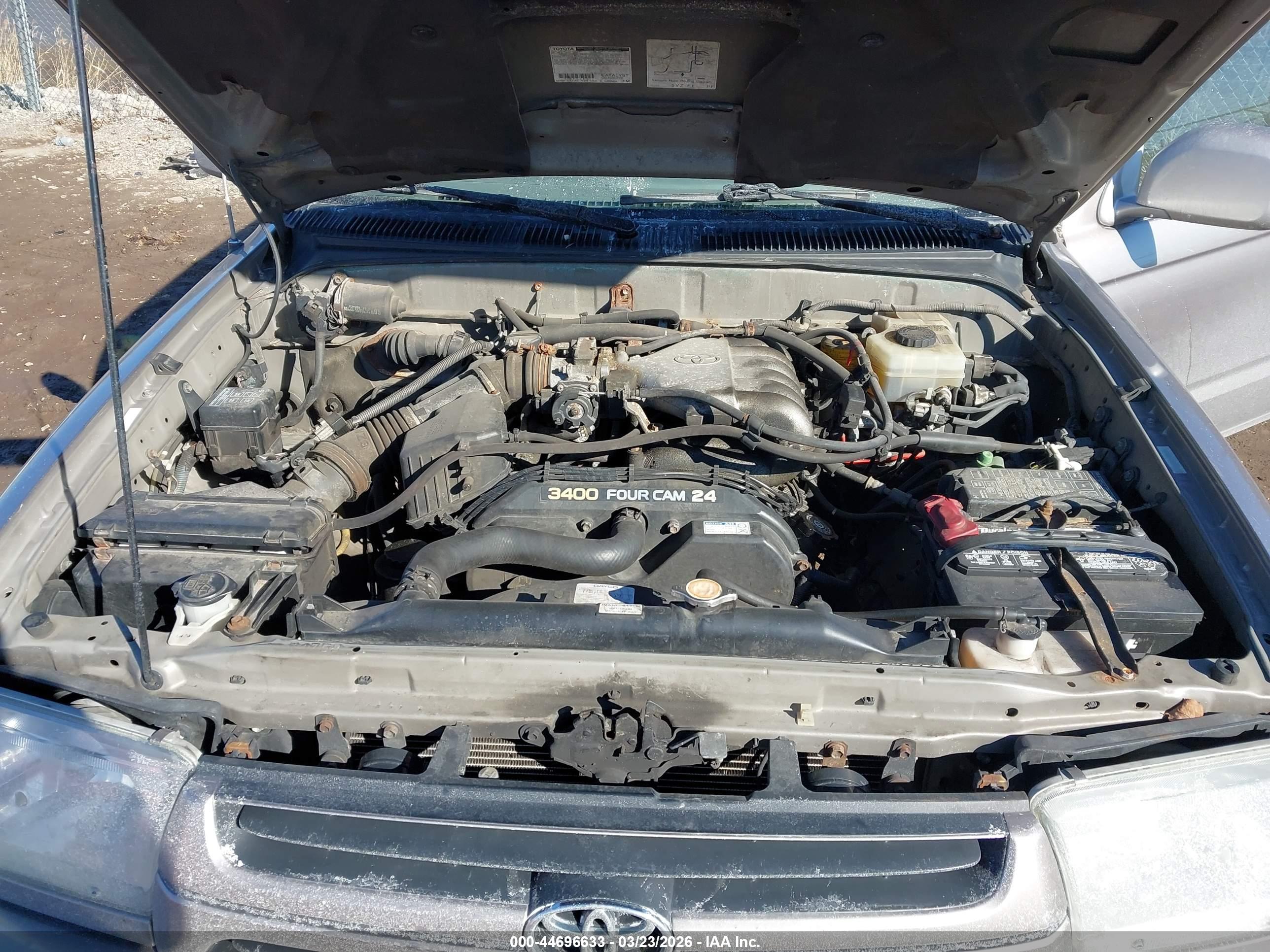TOYOTA 4RUNNER image 10