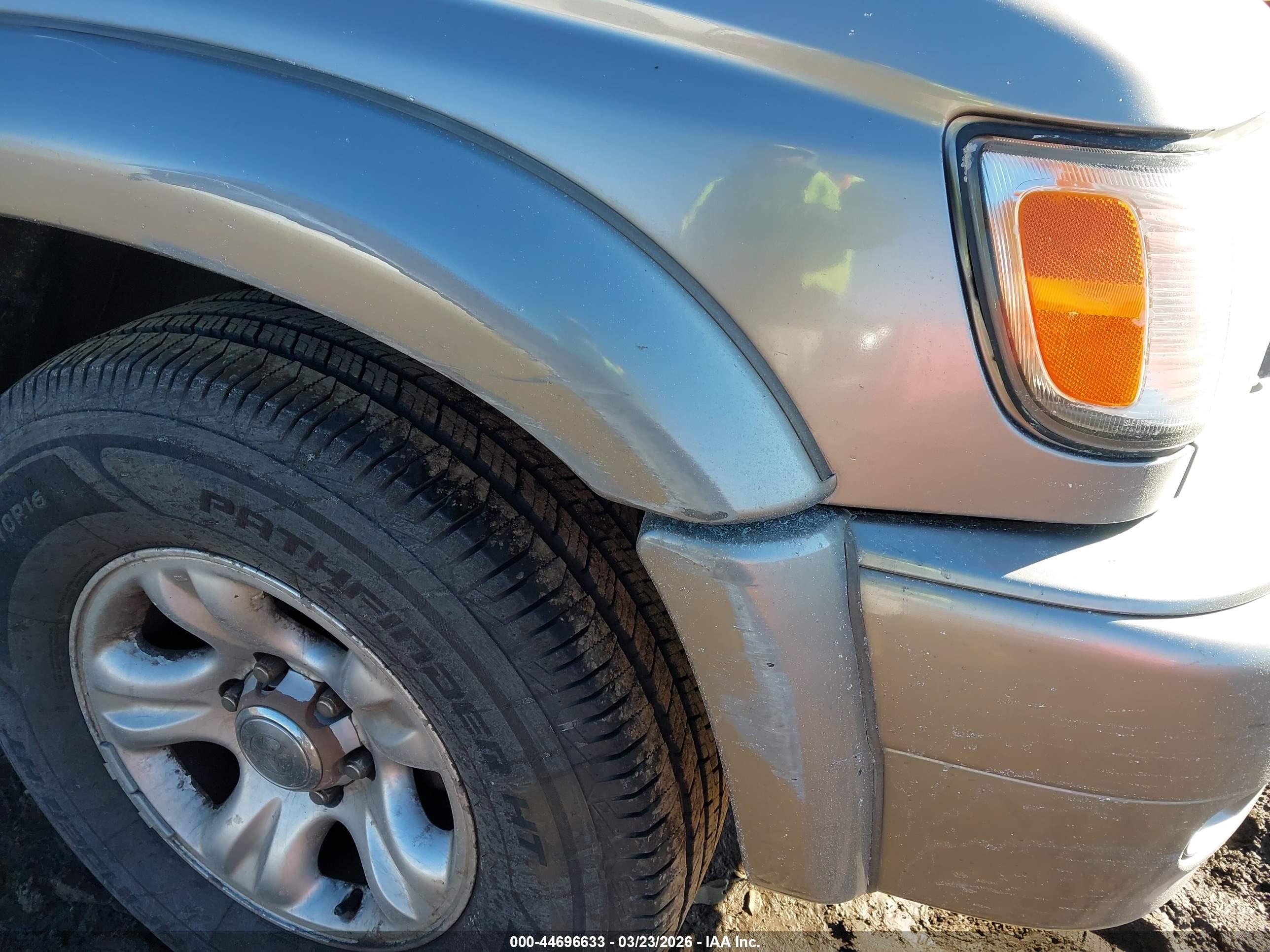 TOYOTA 4RUNNER image 6