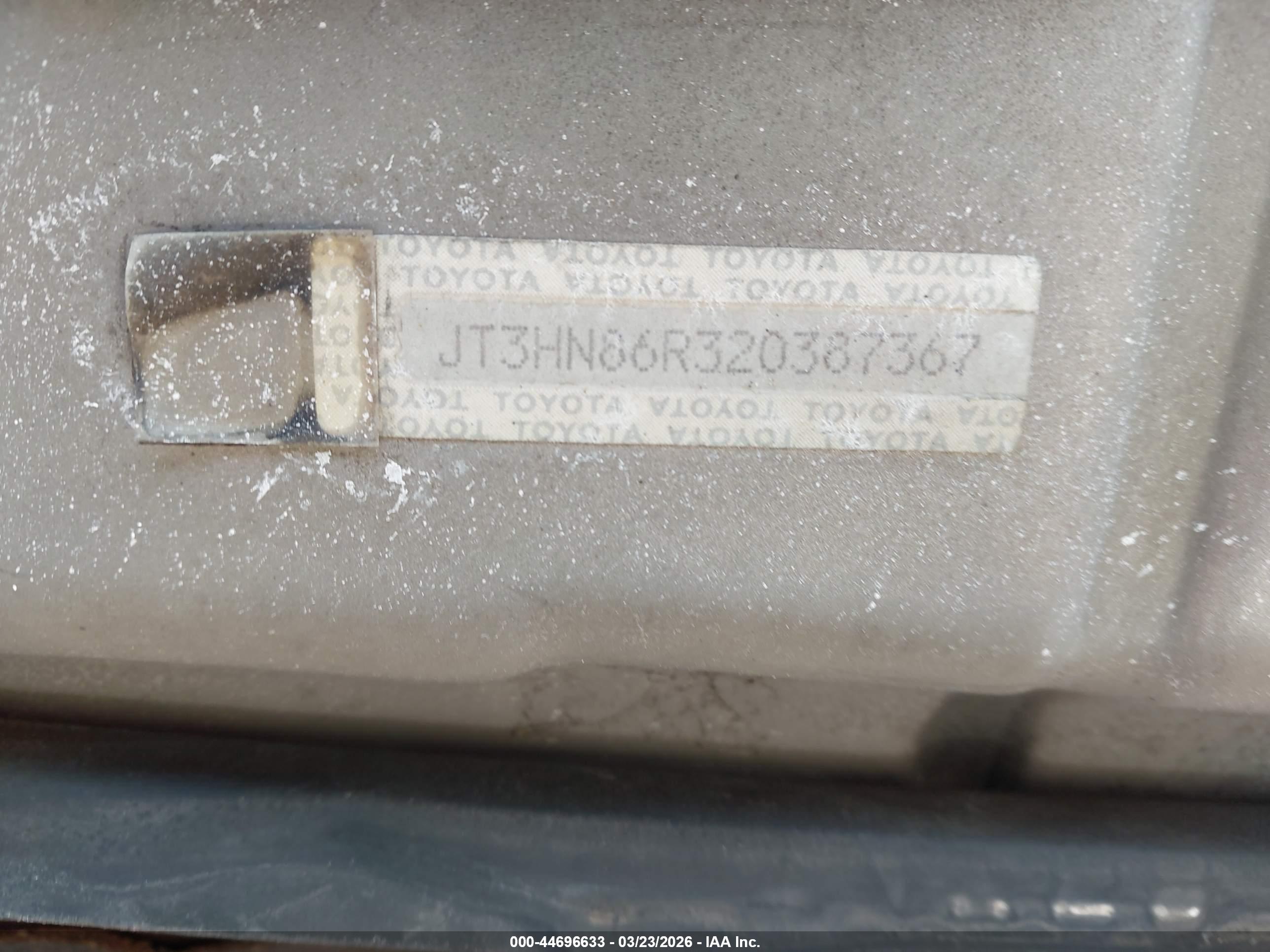 TOYOTA 4RUNNER image 9