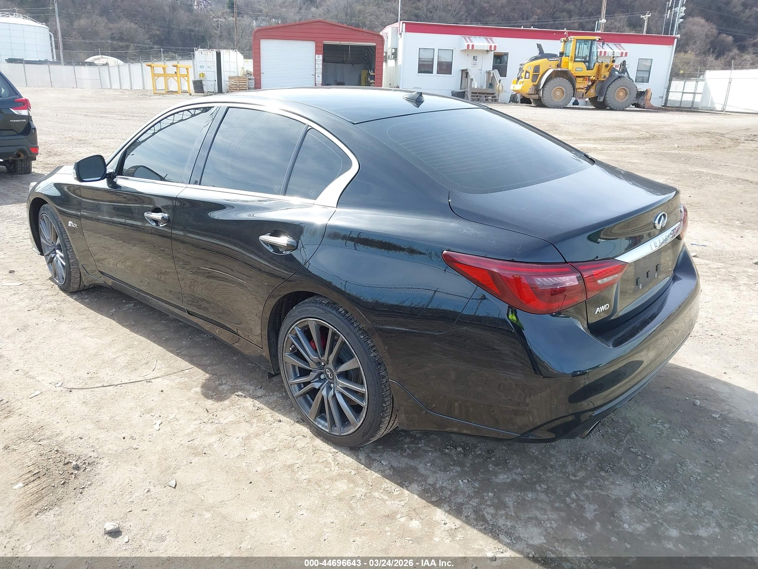INFINITI Q50 image 3