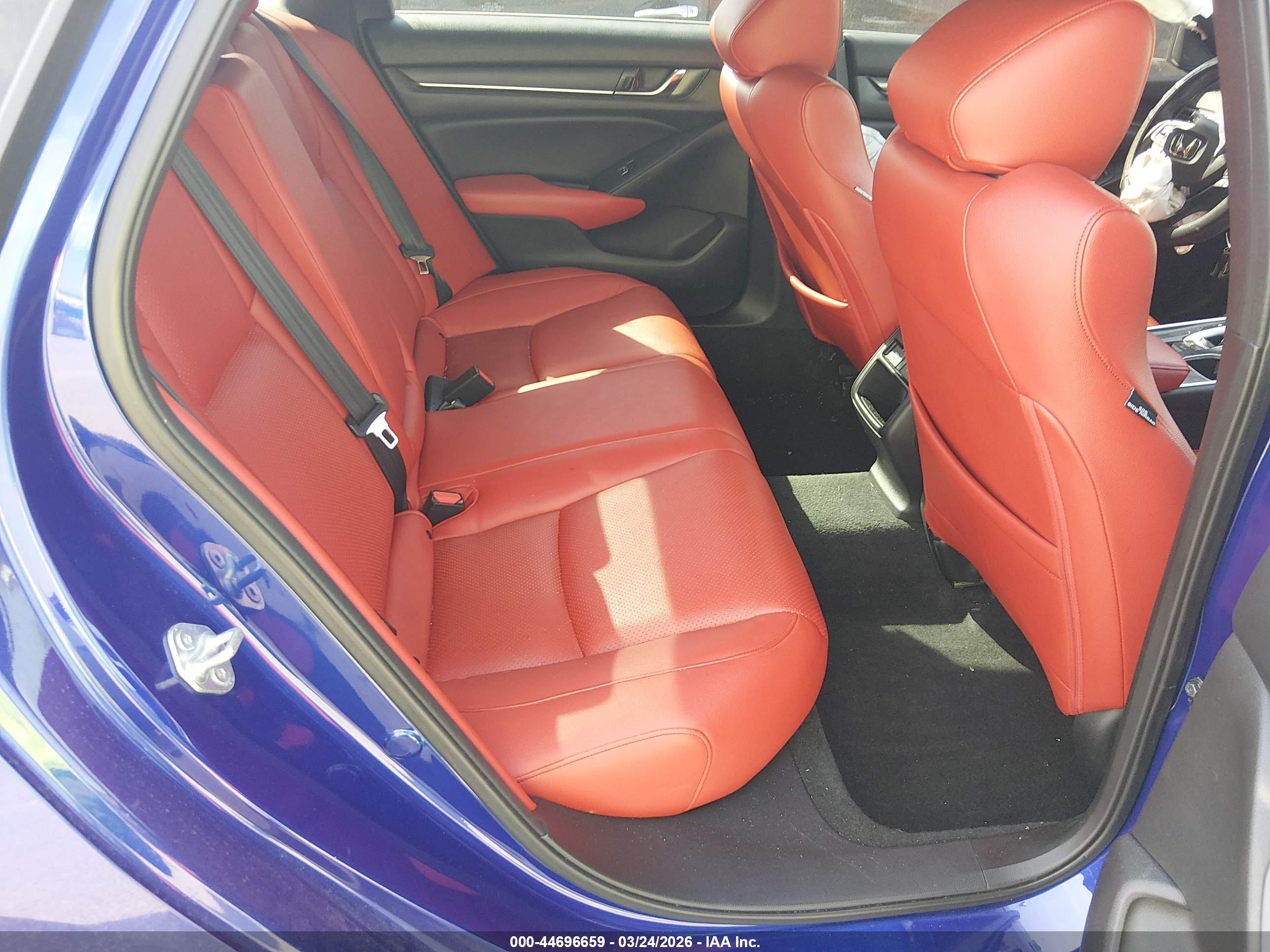 HONDA ACCORD image 8