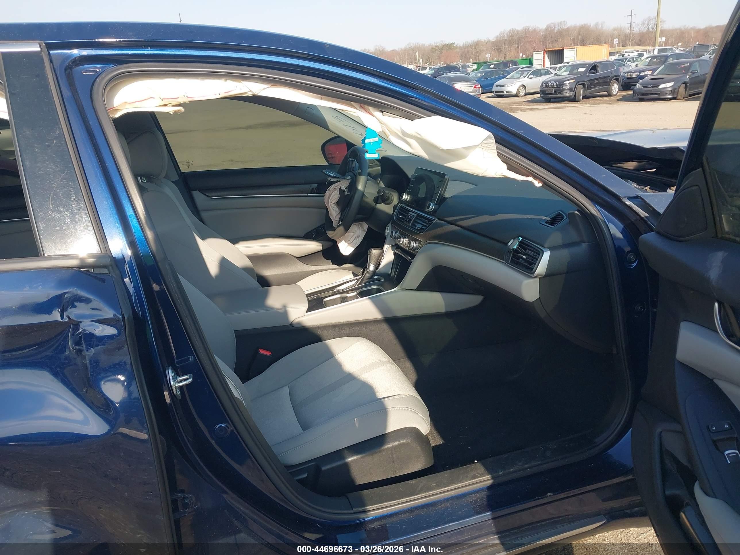 HONDA ACCORD image 5