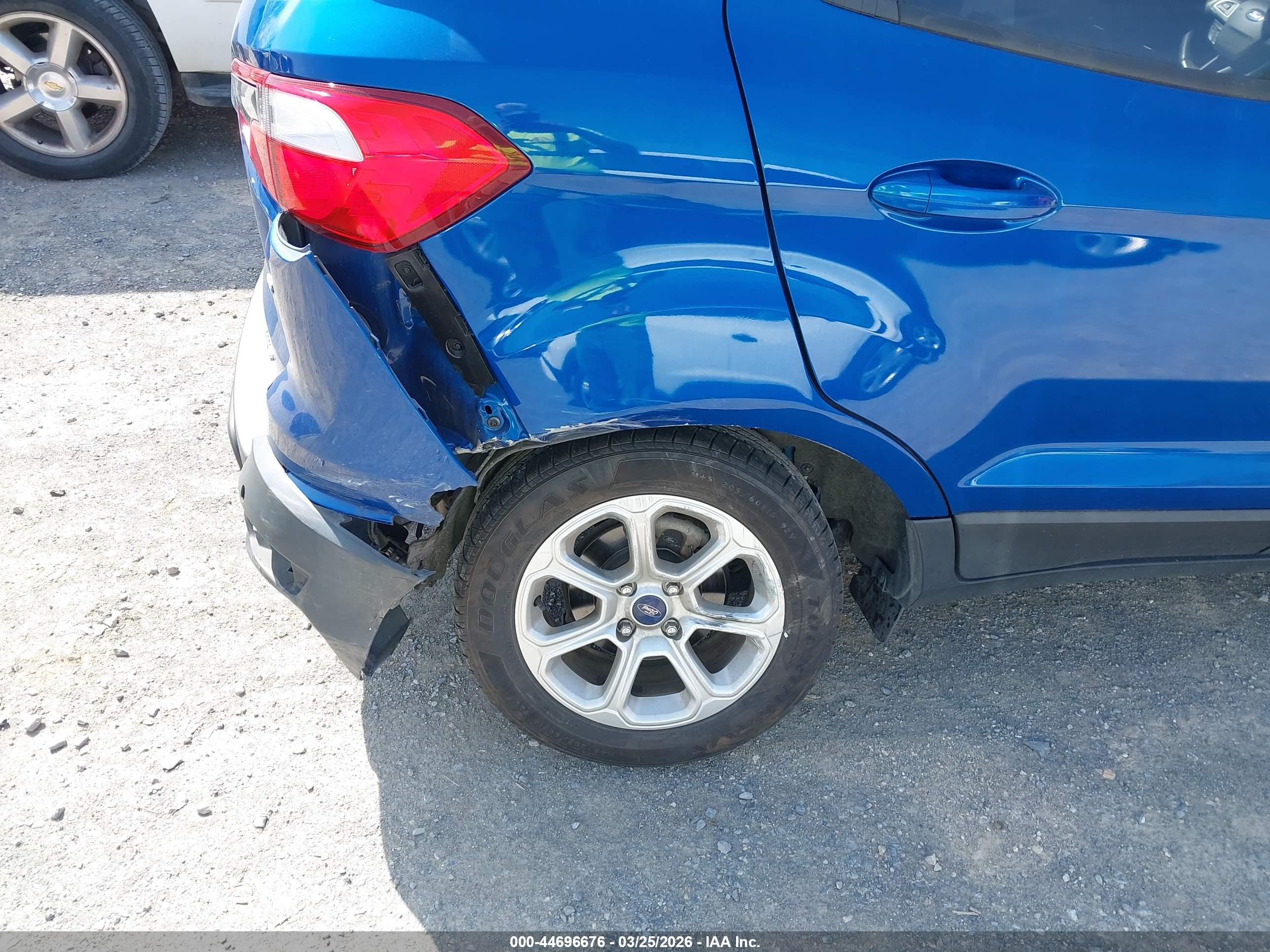 FORD ECOSPORT image 6