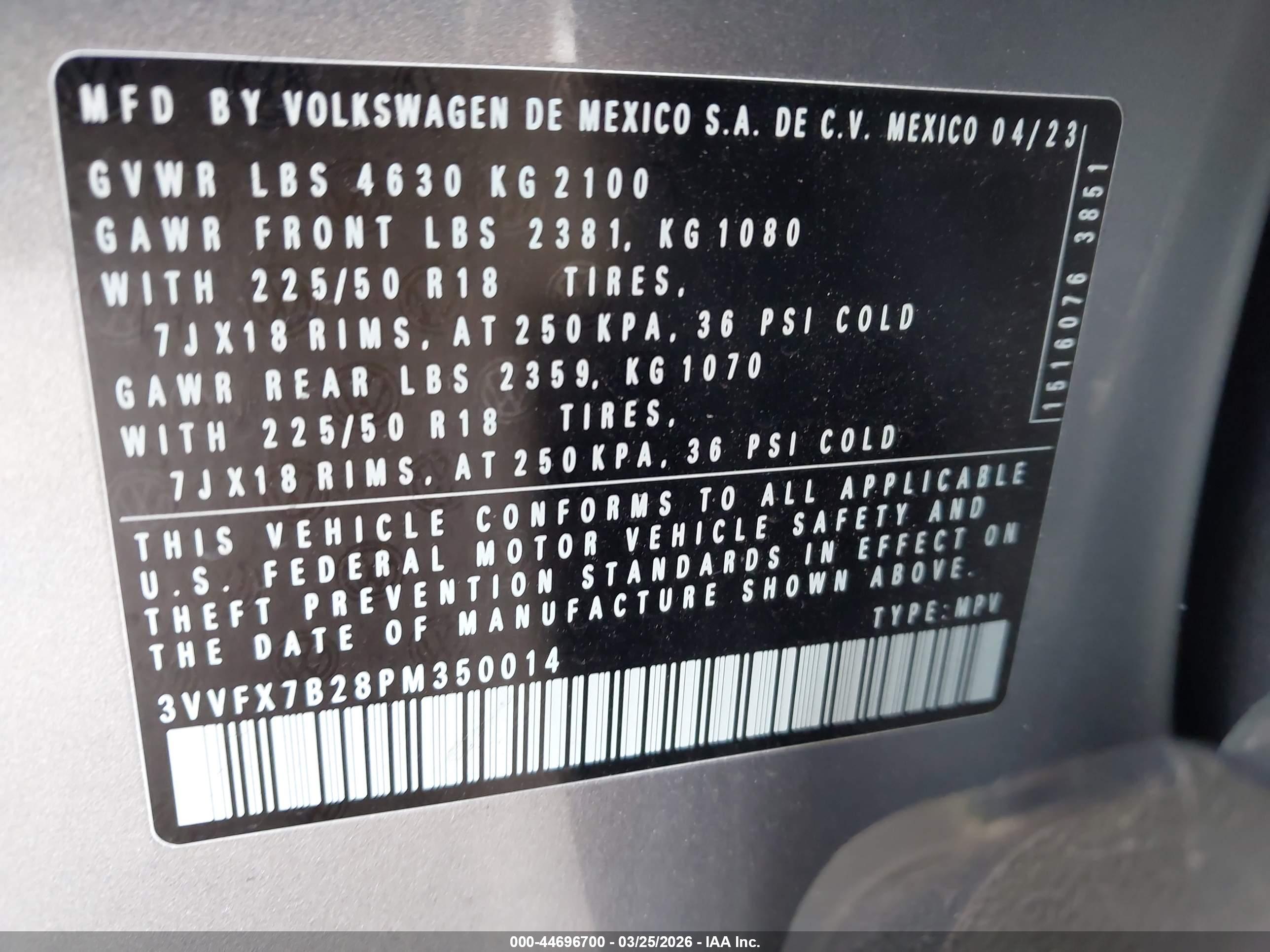 VOLKSWAGEN TAOS image 9