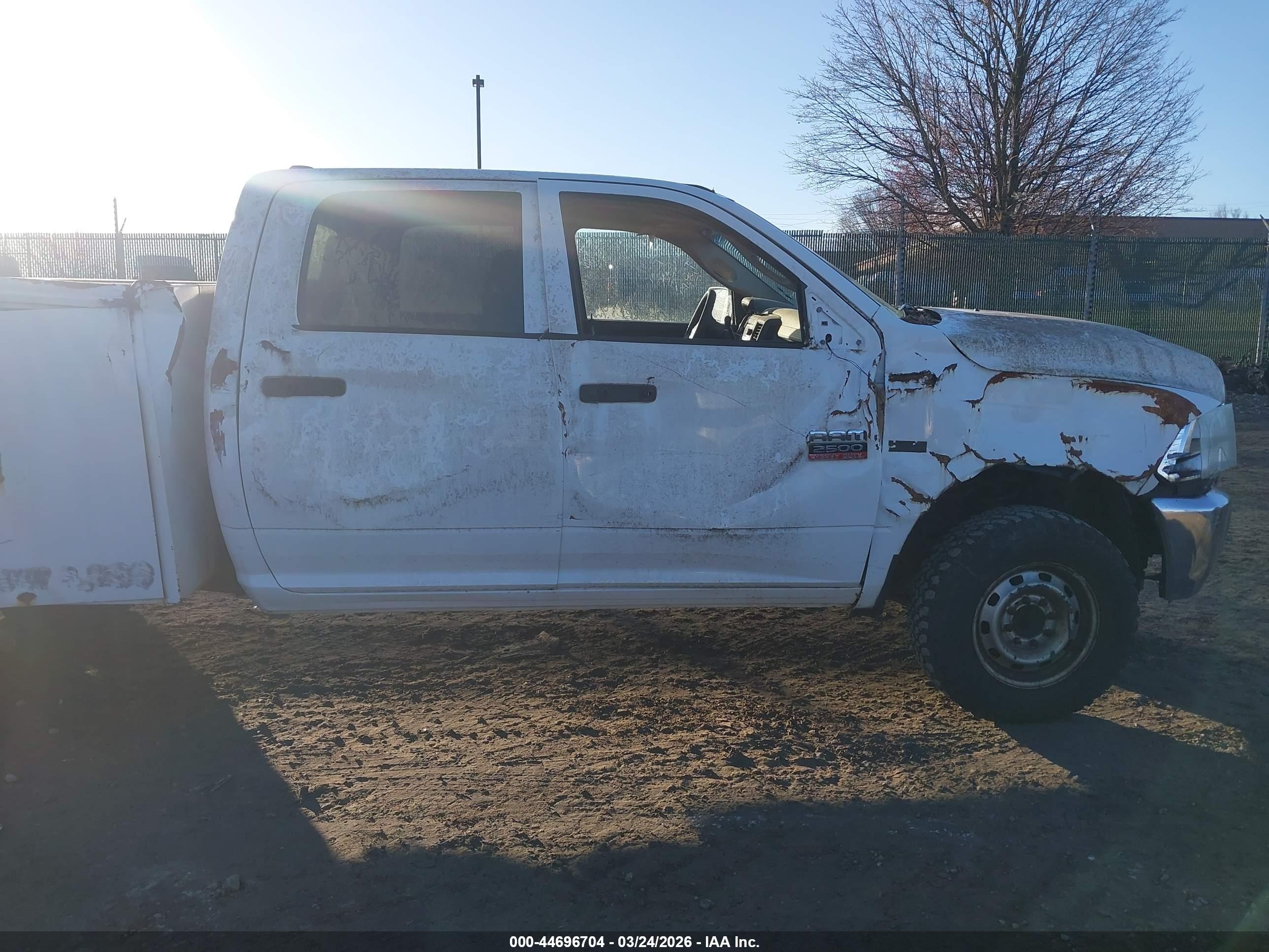 RAM 2500 image 6