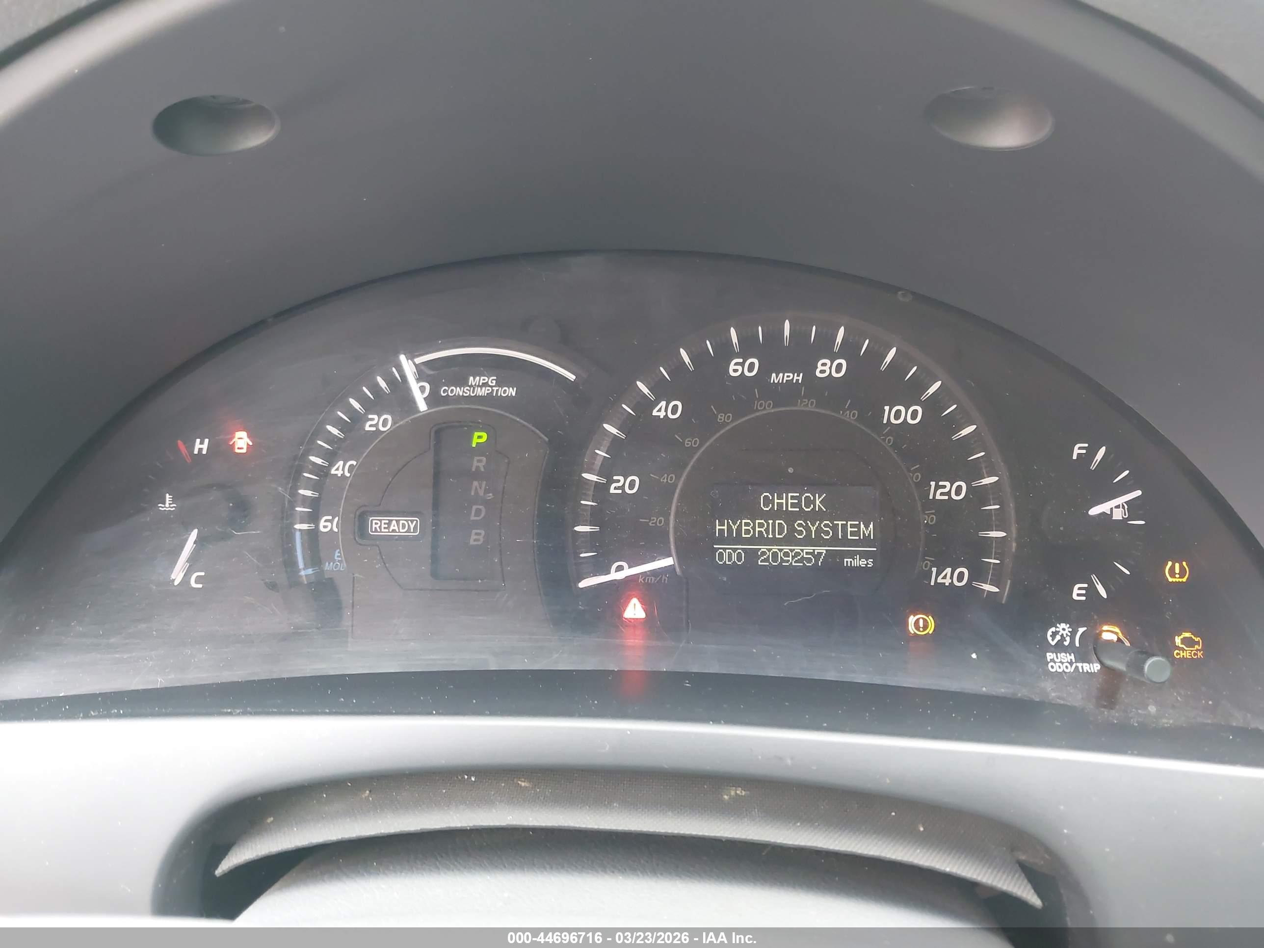TOYOTA CAMRY image 7