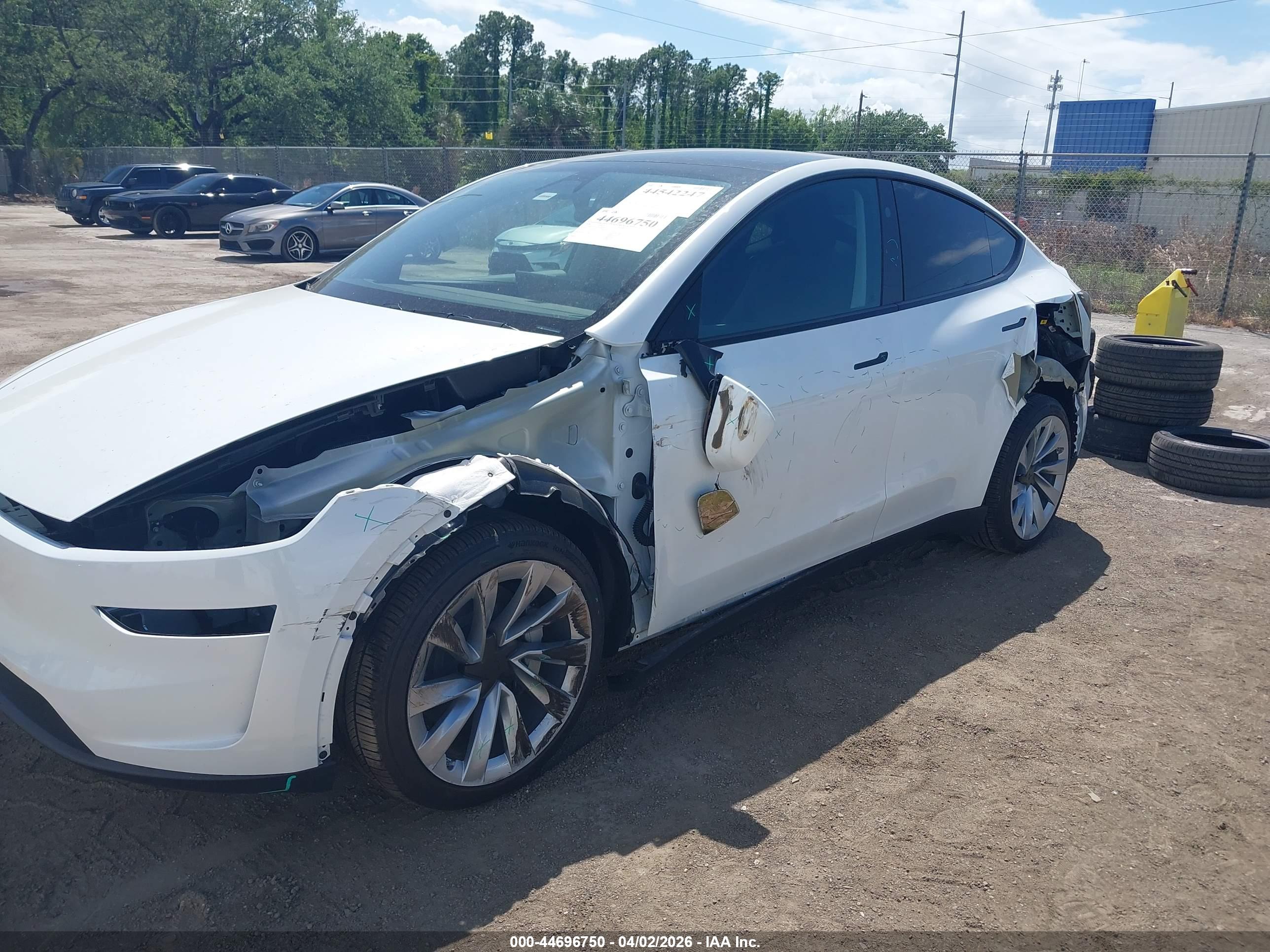 TESLA MODEL image 6