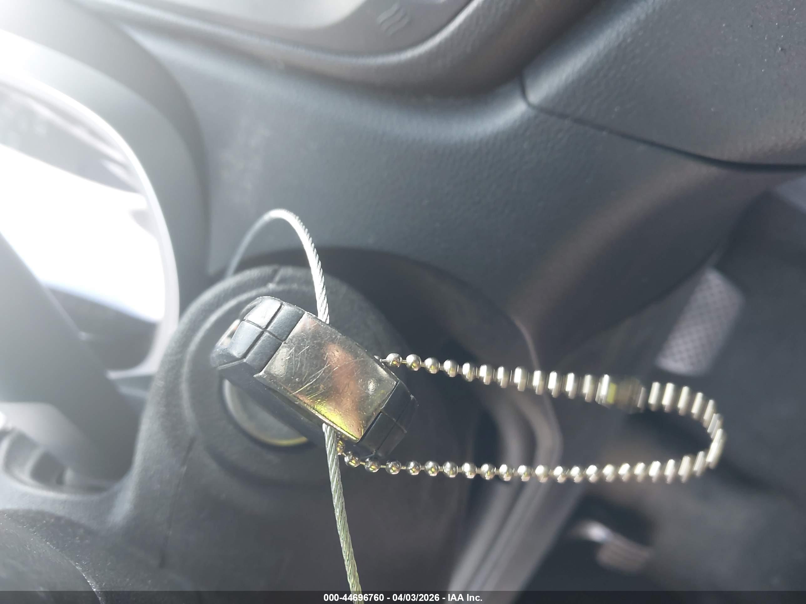 CHEVROLET EQUINOX image 11