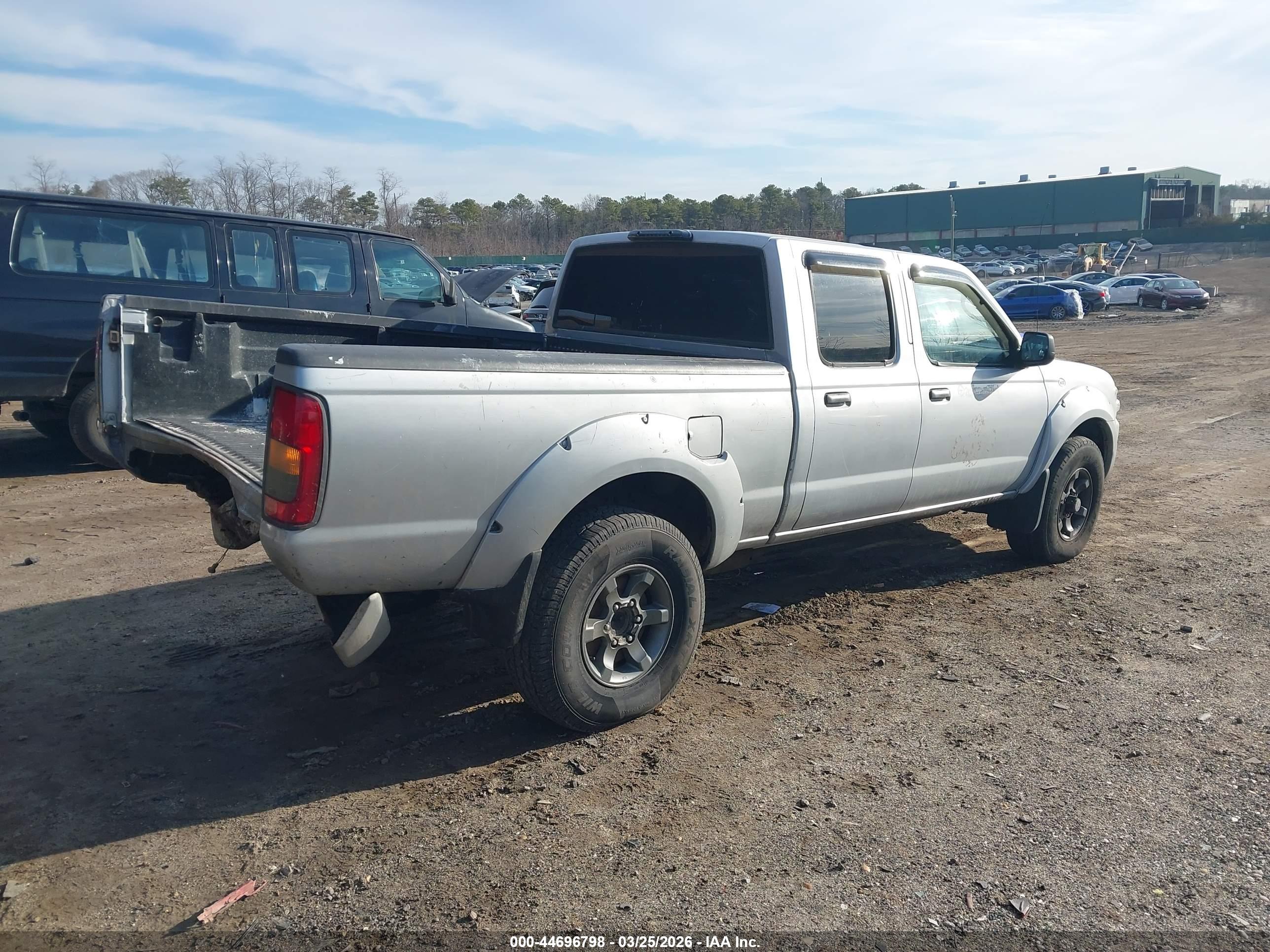 NISSAN FRONTIER image 4