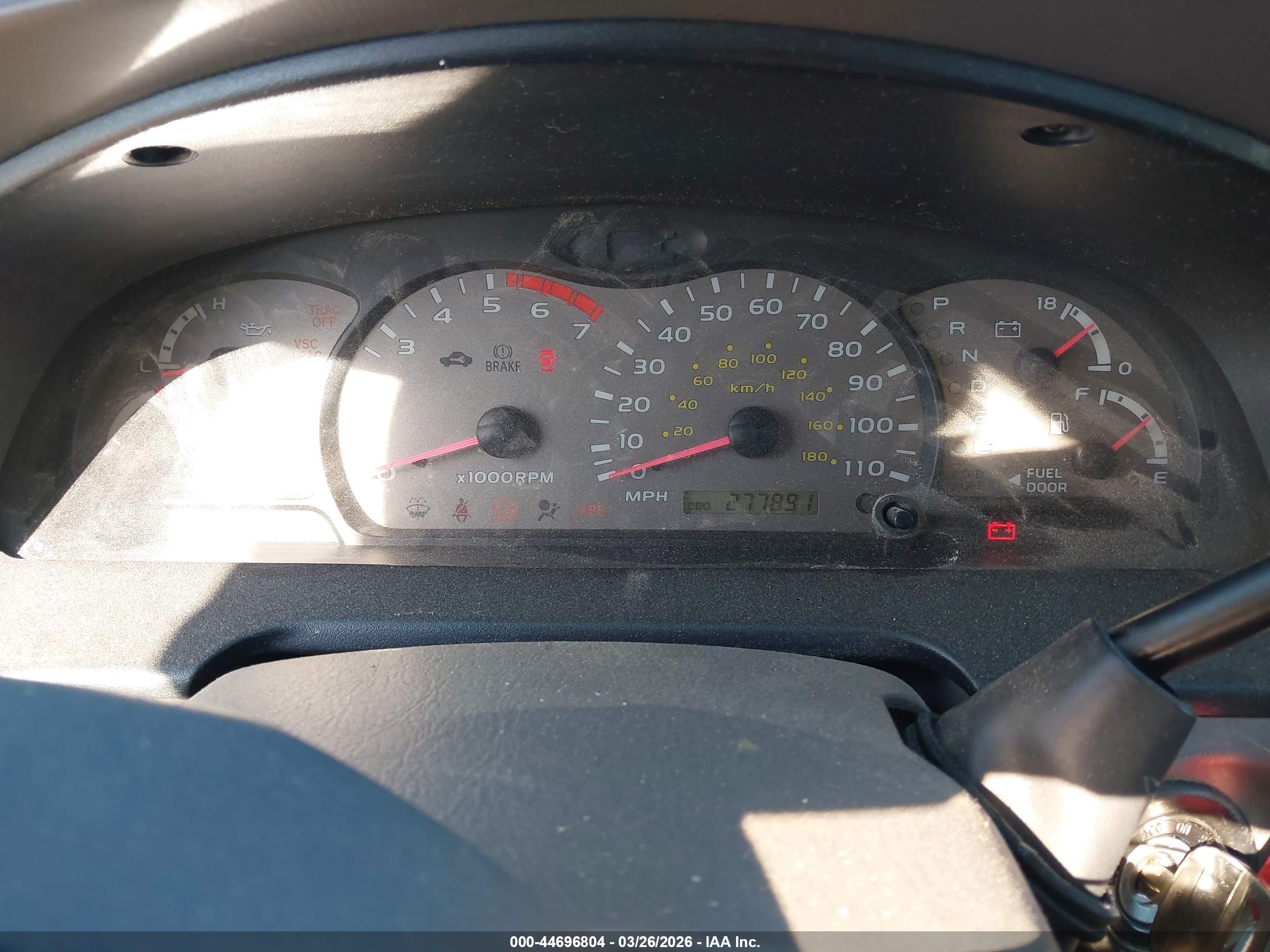 TOYOTA SEQUOIA image 7